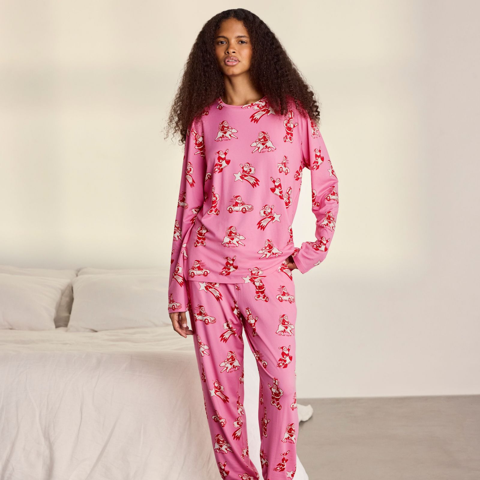 Chelsea Peers Fun Santa Crew PJ Set