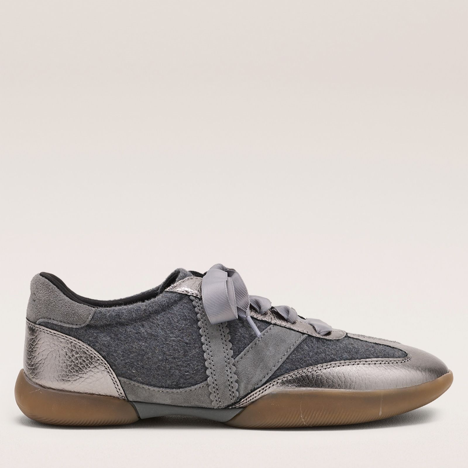 Vionic Arabesque Arabelle Trainer