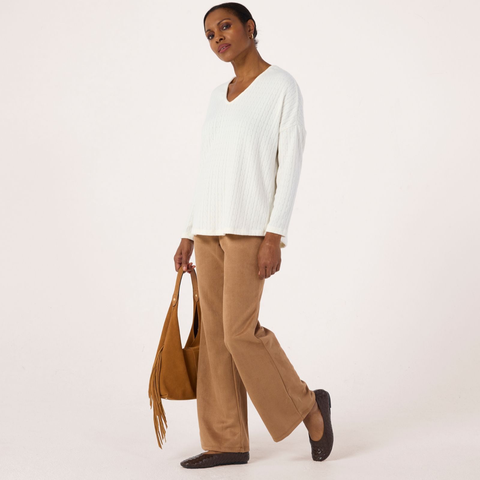 Kim & Co Fine Cable Knit Long Sleeve V-Neck Jumper