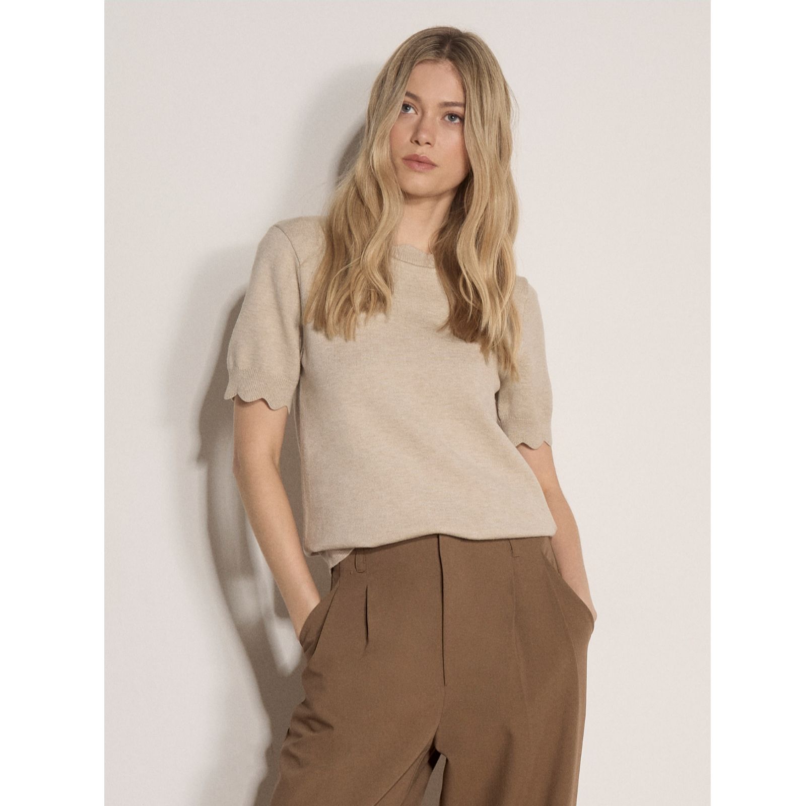 Apricot Scallop Knit Tee