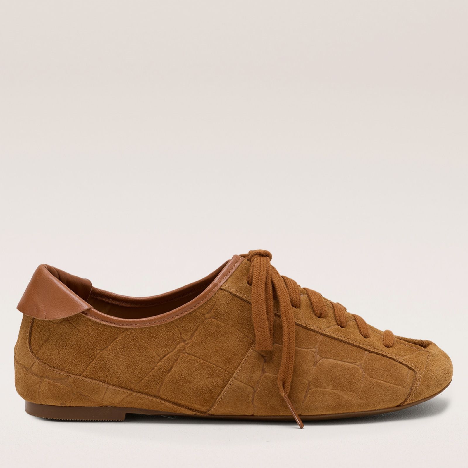Dansi Lace-Up Trainer