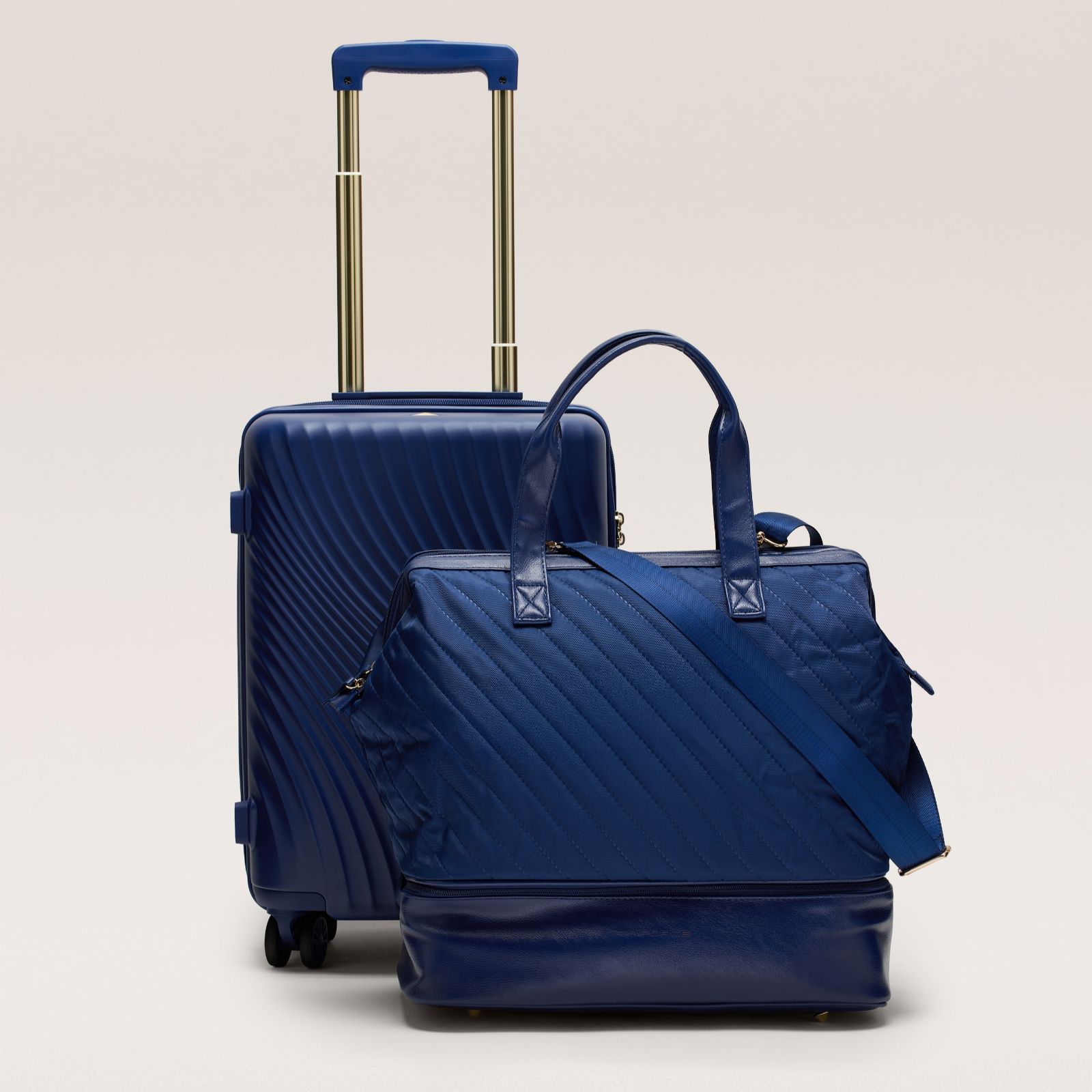 Outlet Triforce Evora Cabin Suitcase & Weekend Bag