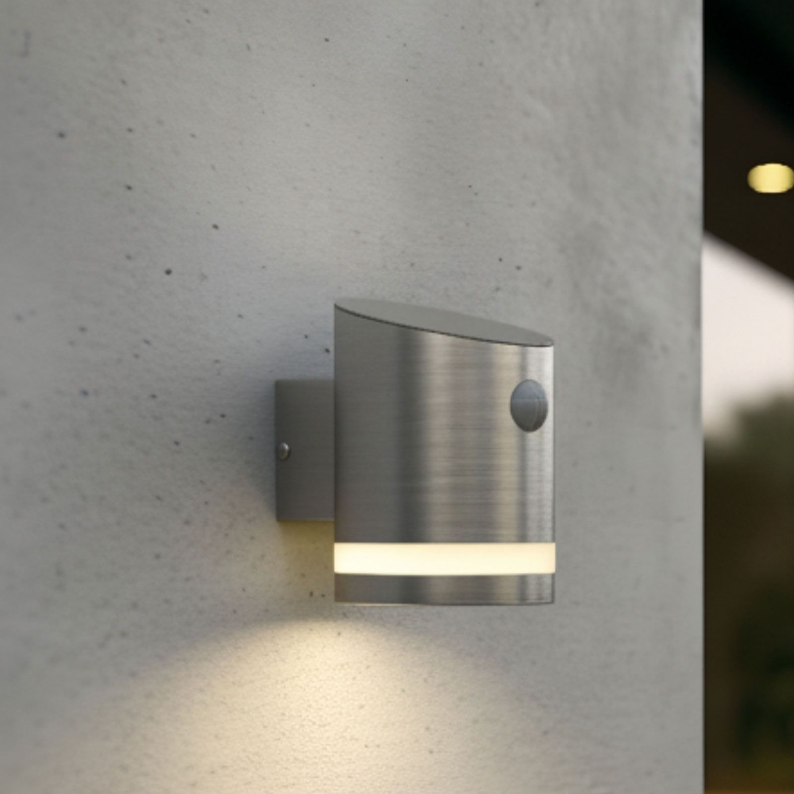 Solar Centre Truro Solar Motion Sensor Light