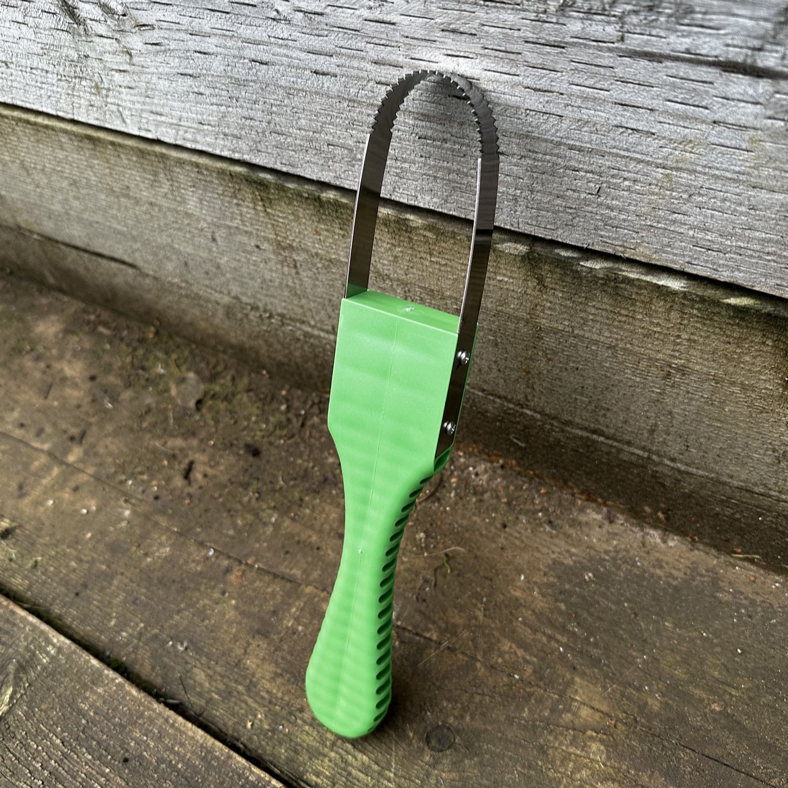 Grumpy Gardener Weed Buddy