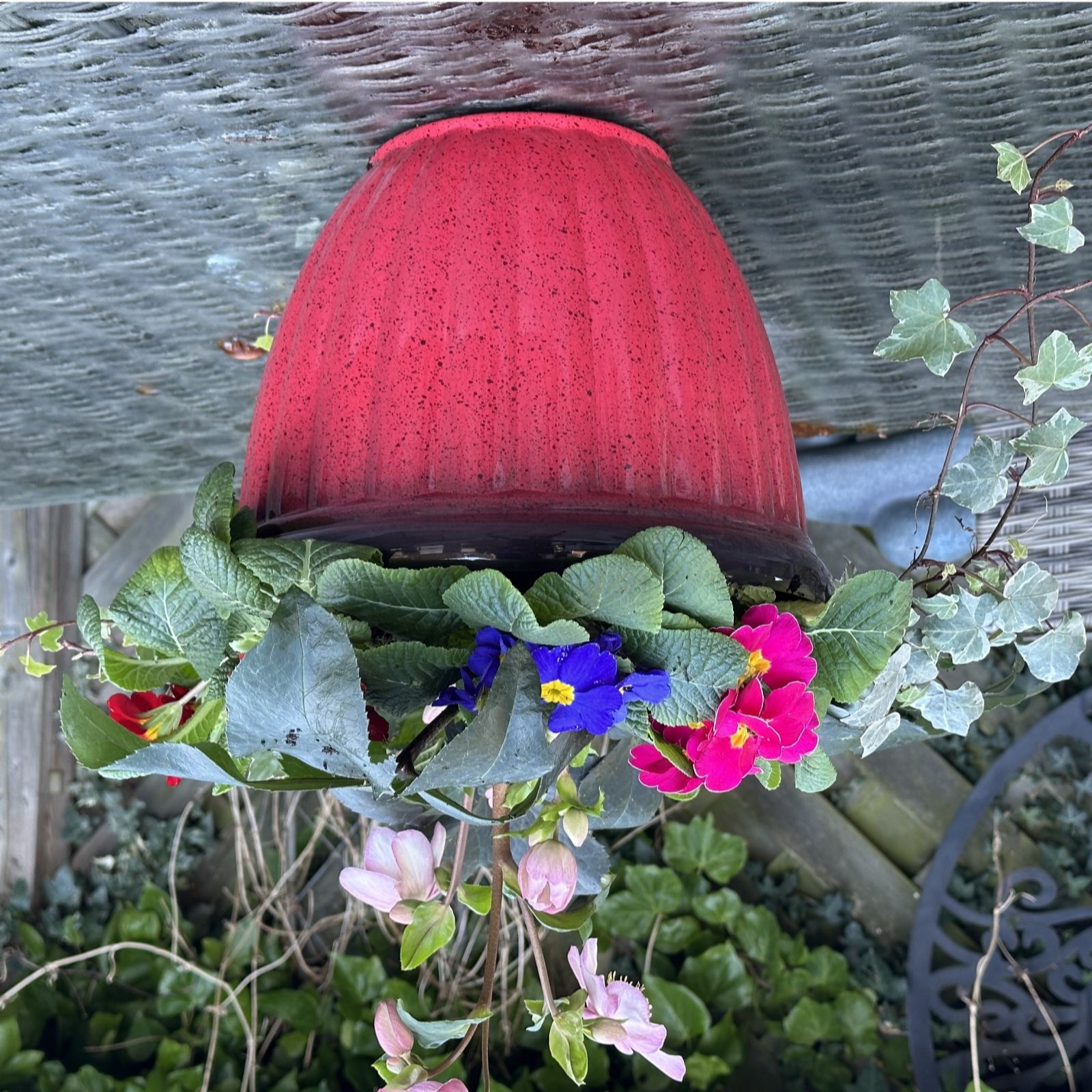 Grumpy Gardener Set of 5 40cm and 30cm Ribbed Planters