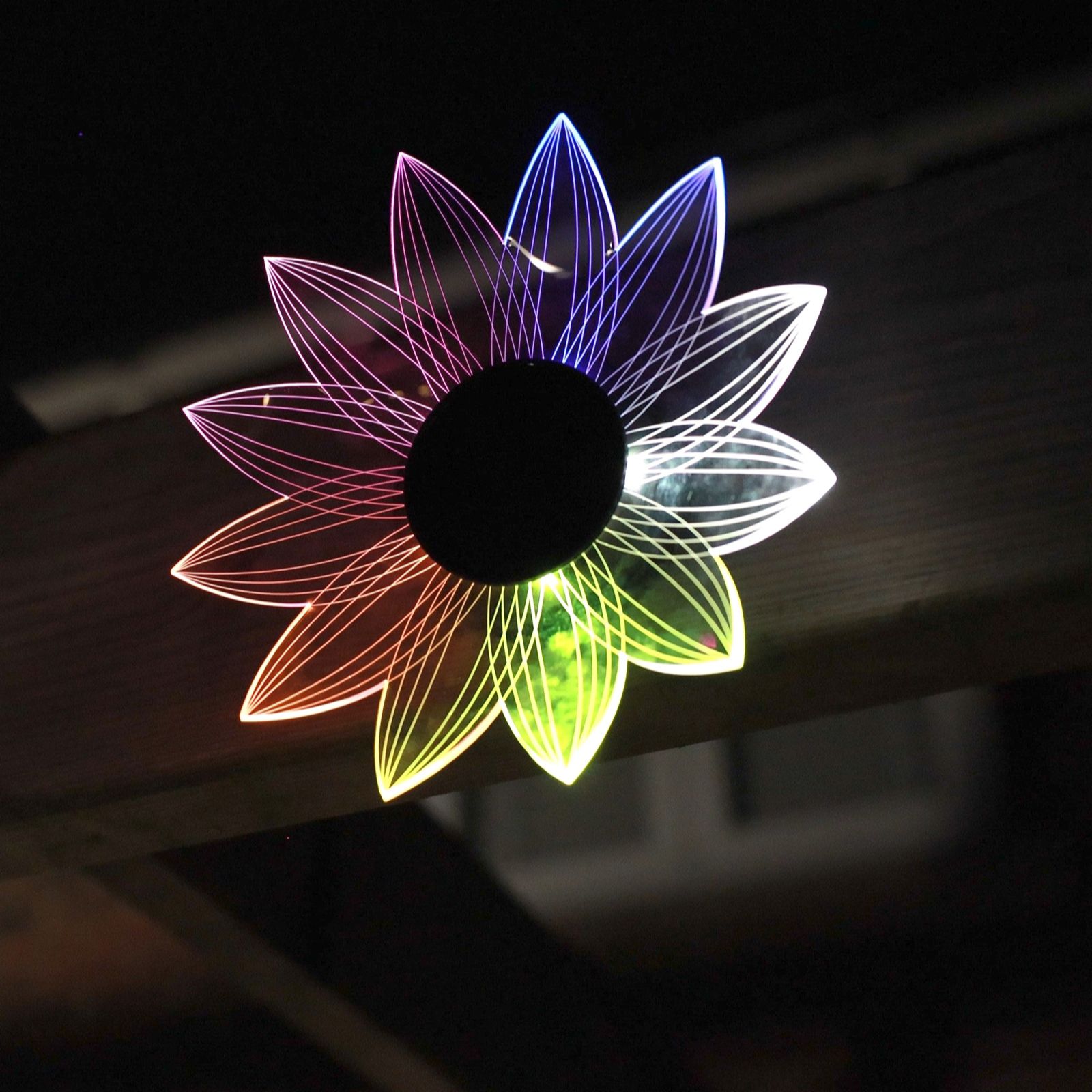 Garden Stories Colour Splash Set of 3 Extra Large Colour Change Flowers