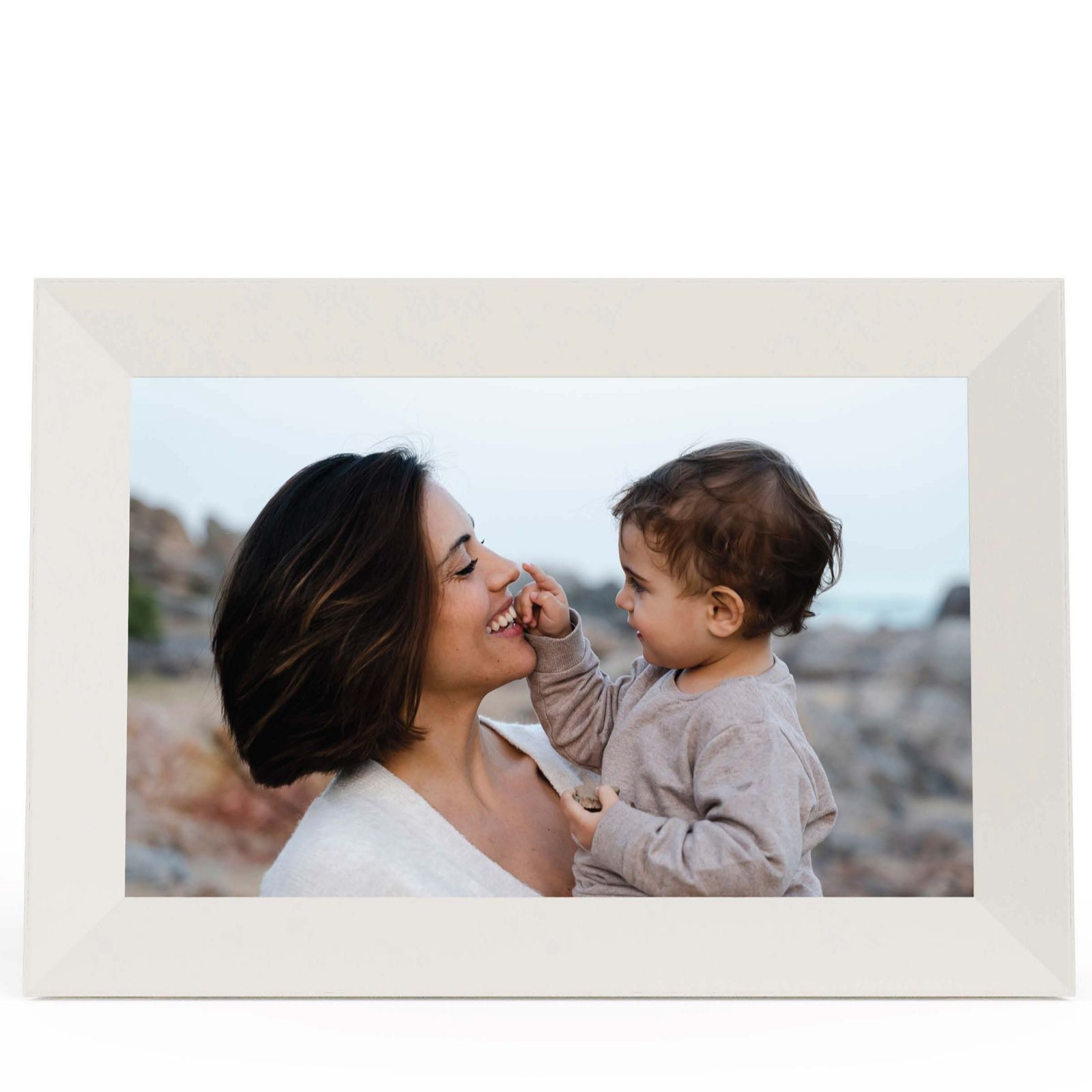 Aura 10.1" WiFi Digital Photo Frame with Unlimited Storage