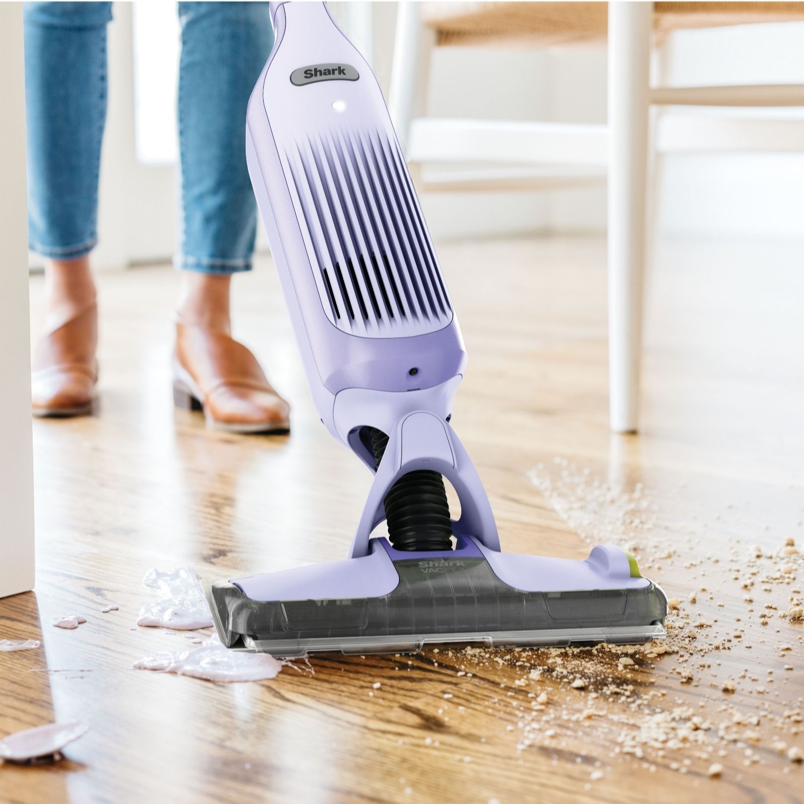 Outlet Shark VM200 VacMop 2-in-1 Cordless Vacuum Mop