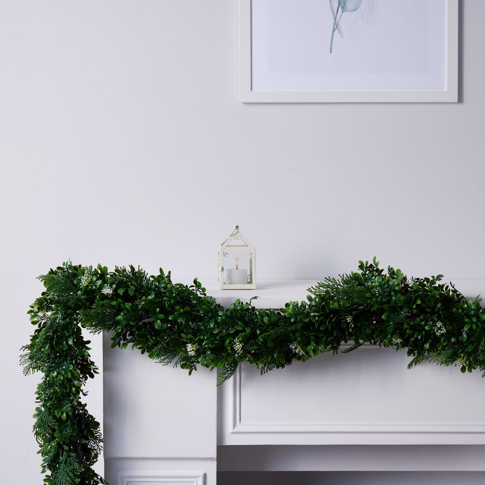 Garden Reflections 'Dress Your Door Collection' 450cm Pre-Lit Outdoor Garland