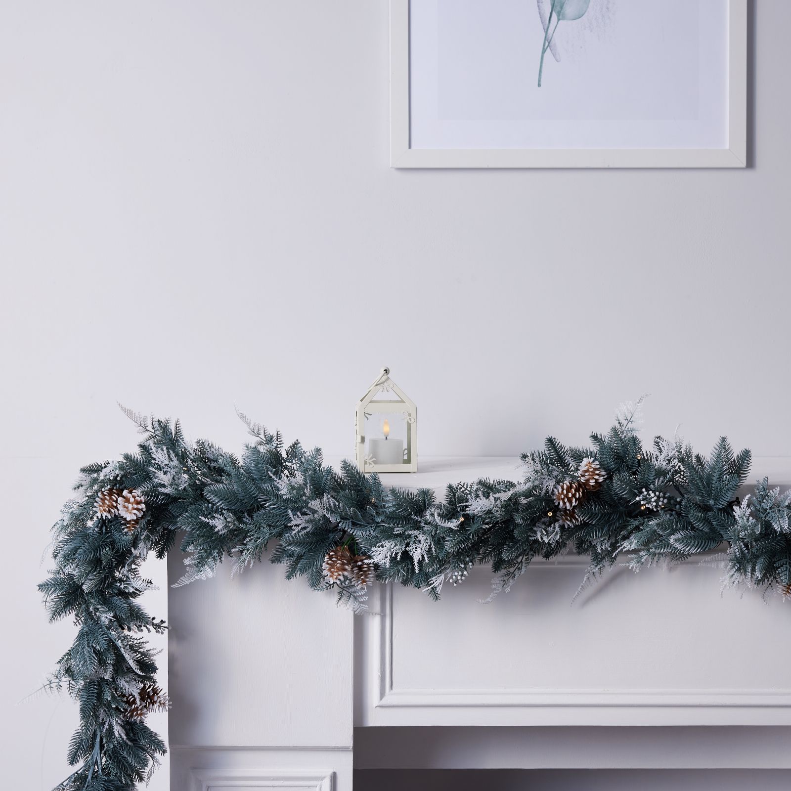 Garden Reflections 'Dress Your Door Collection' 450cm Pre-Lit Outdoor Garland