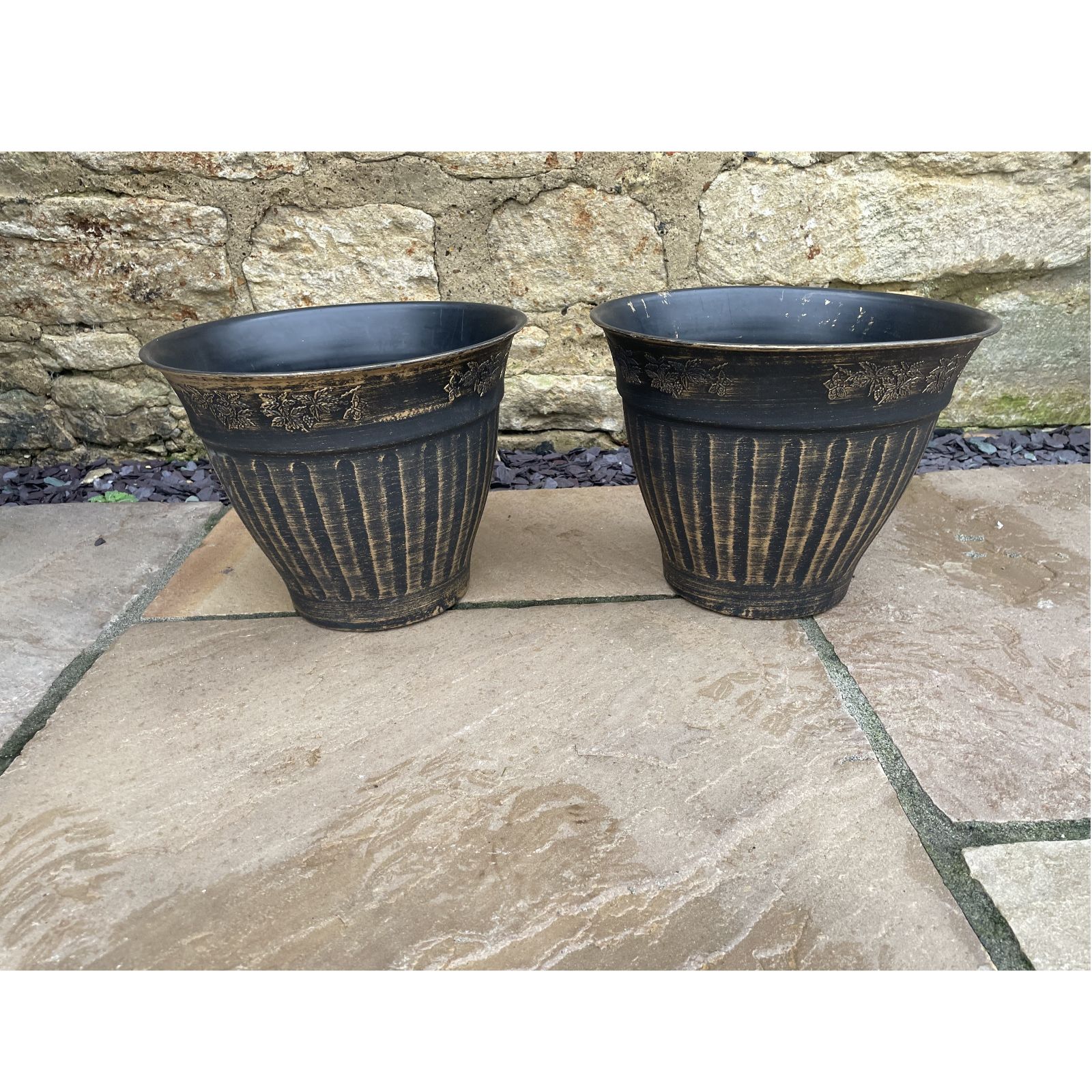 Plants2Garden Medium Antique Planter Pair