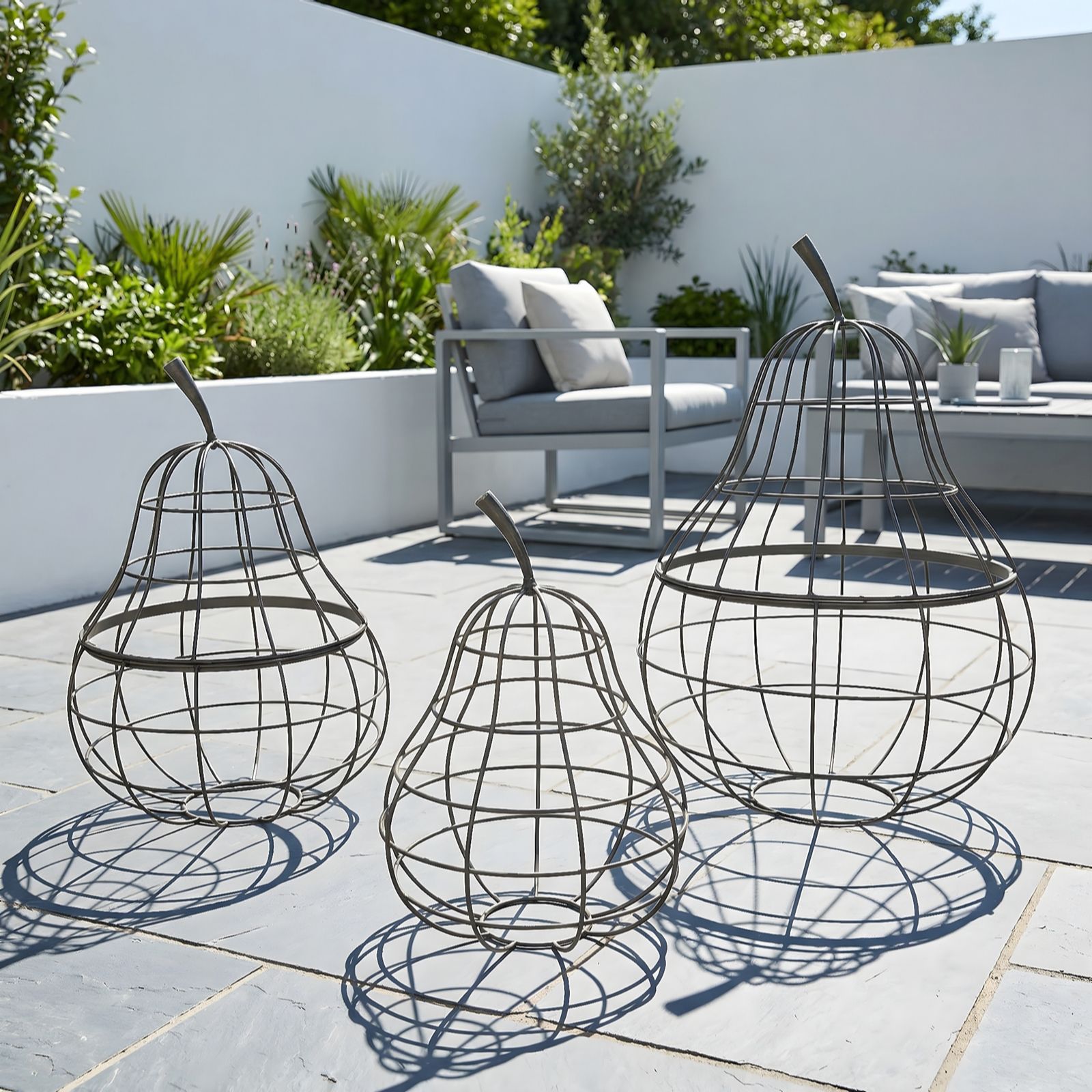 Treadstone Set of 3 Nesting Orchard Garden Sculptures Medium