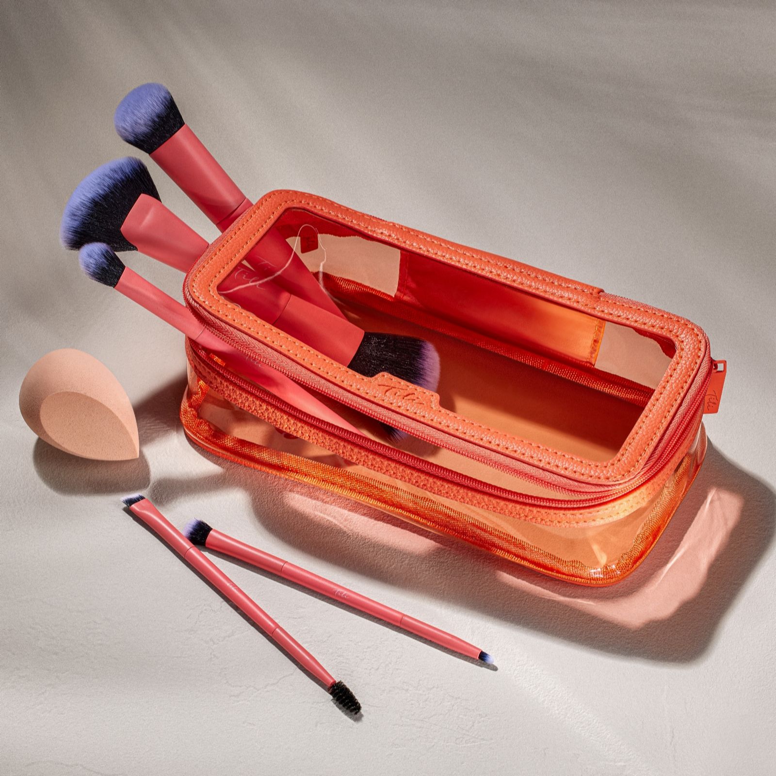 Tili Make-Up Brush & Sponge Set with Case