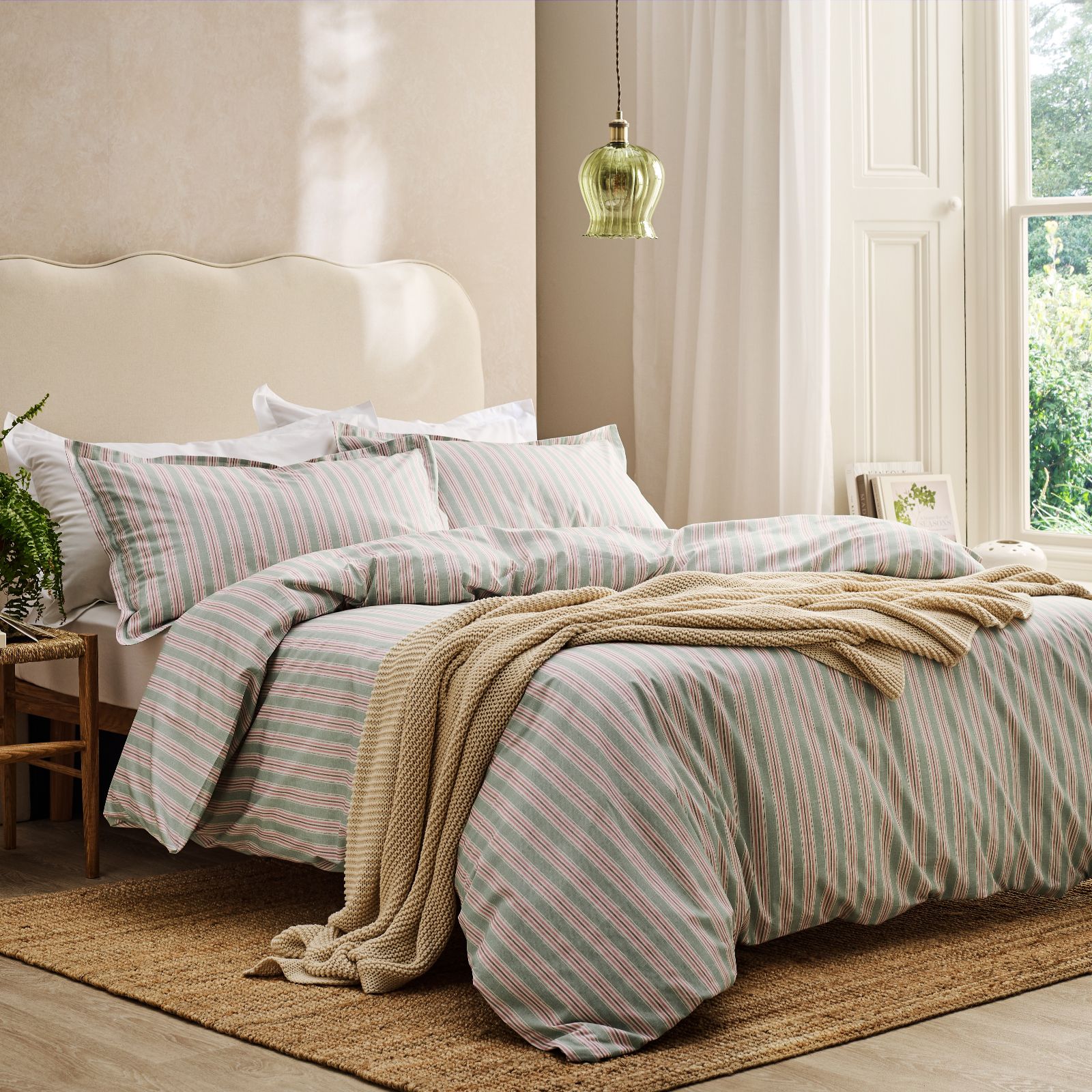 Christy Calder Stripe 3 Piece Duvet Set