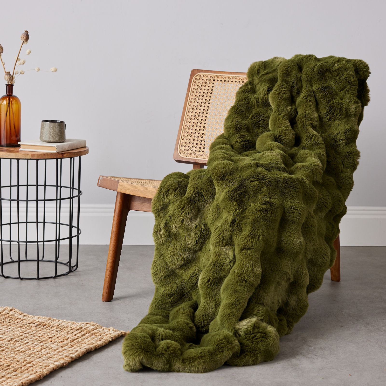 Cozee Home Giftable Textured Luxury Faux Fur Throw
