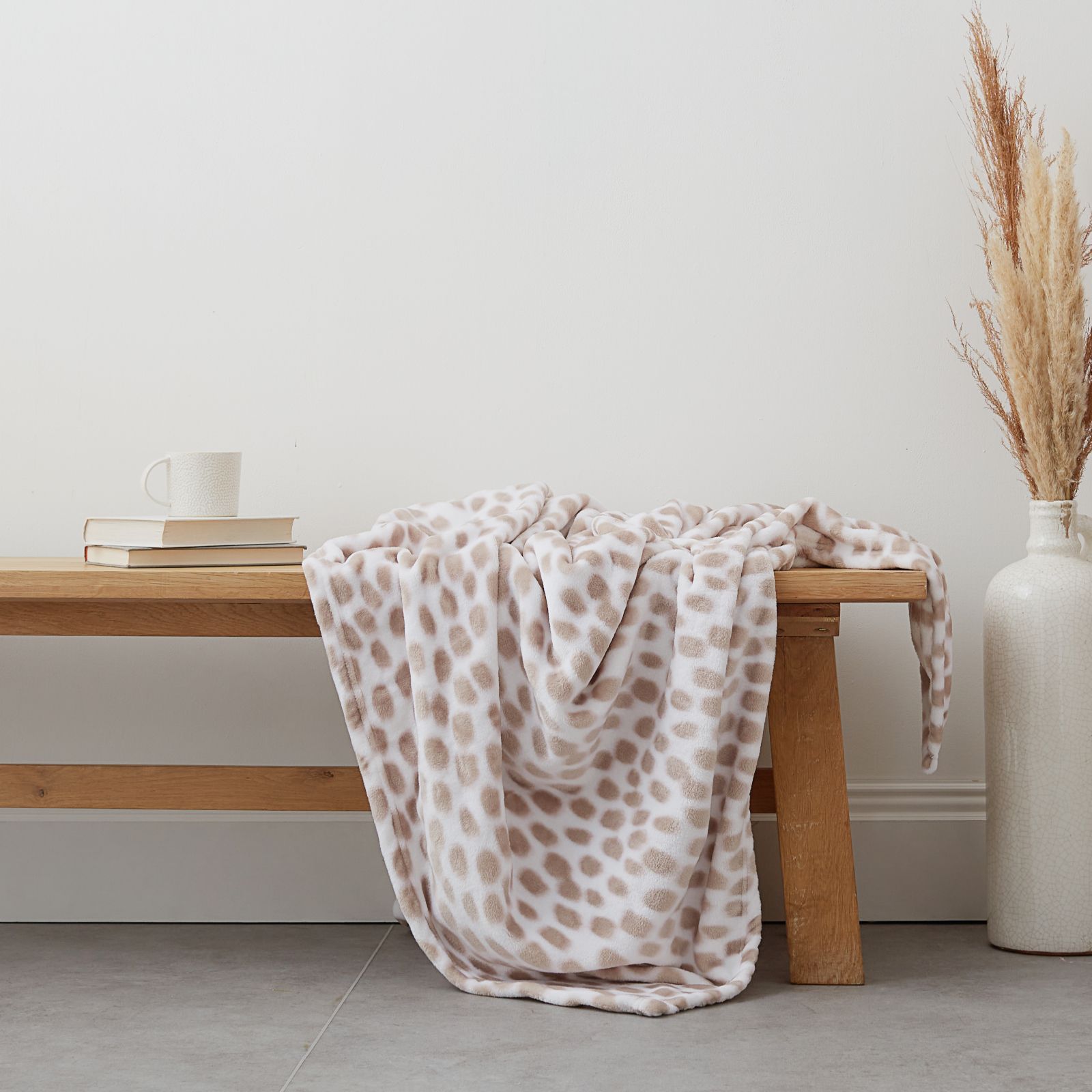 Cozee Home Plush Printed Throw - QVC UK