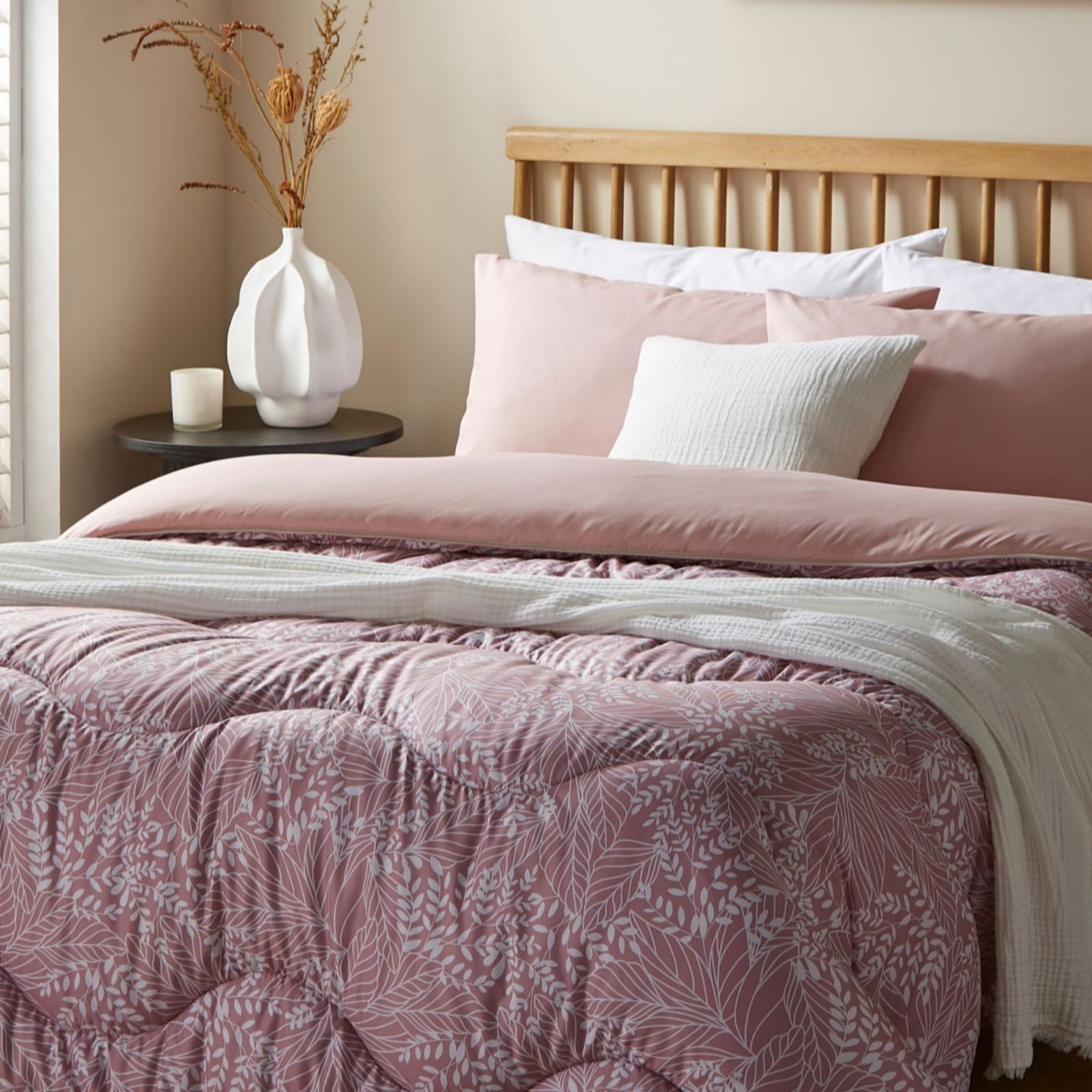 Night Lark Seersucker Linear Leaf Coverless 10.5 Tog Duvet & Pillowcase Set