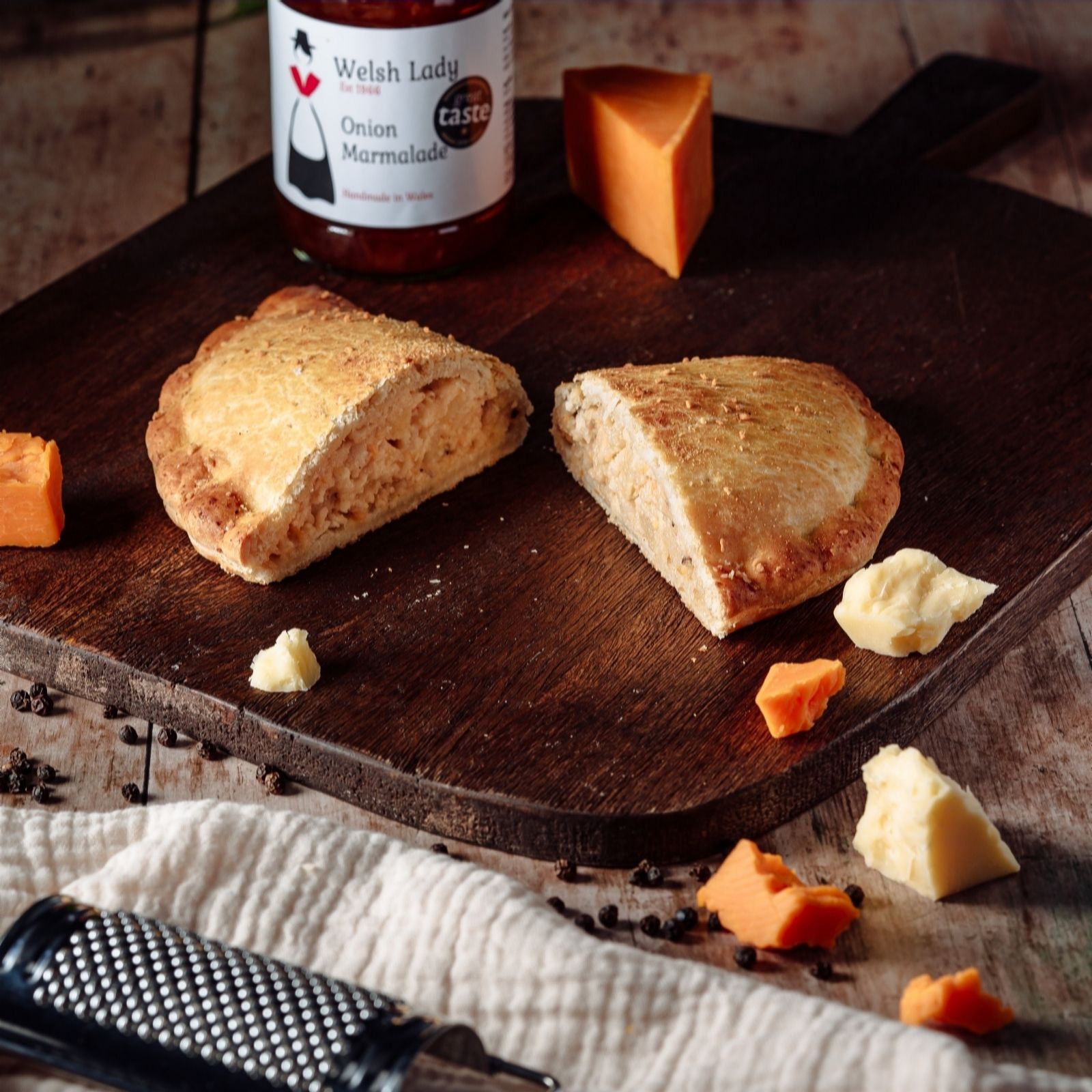 Wilfred's Pies Traditional & Cheese Set of 10 Oggies