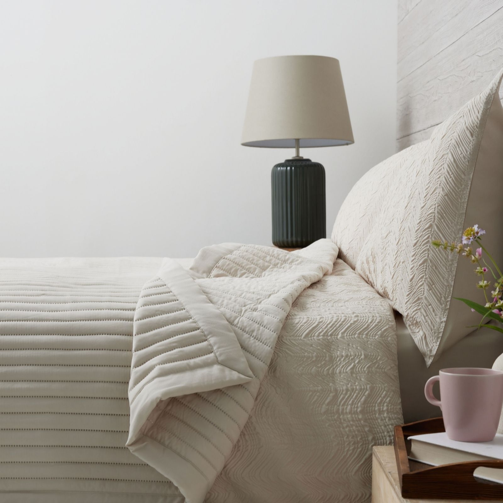 Outlet Cozee Home Channel Stitch Summer Weight Bedspread