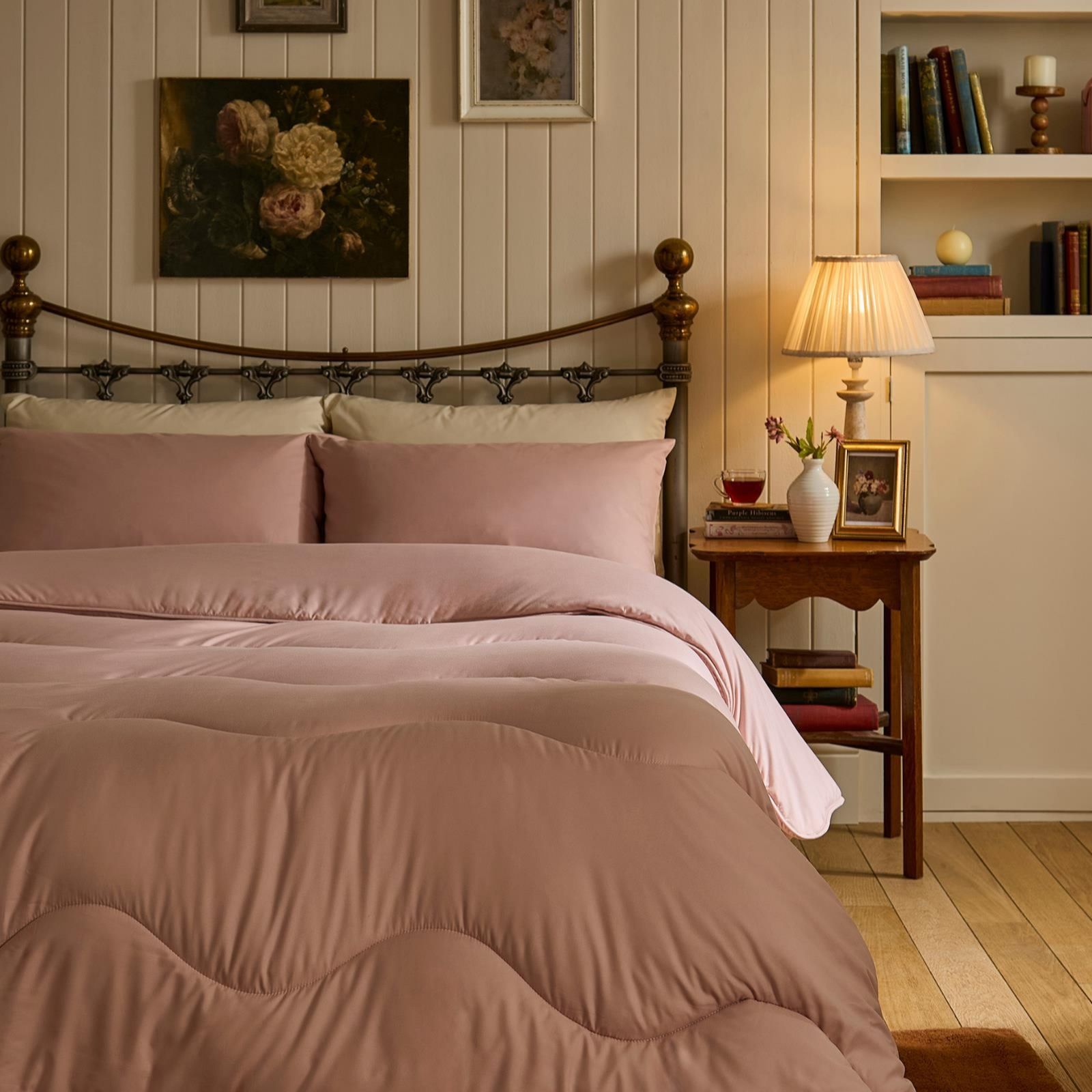 Night Lark Plain Dye 10.5 Tog Coverless Duvet