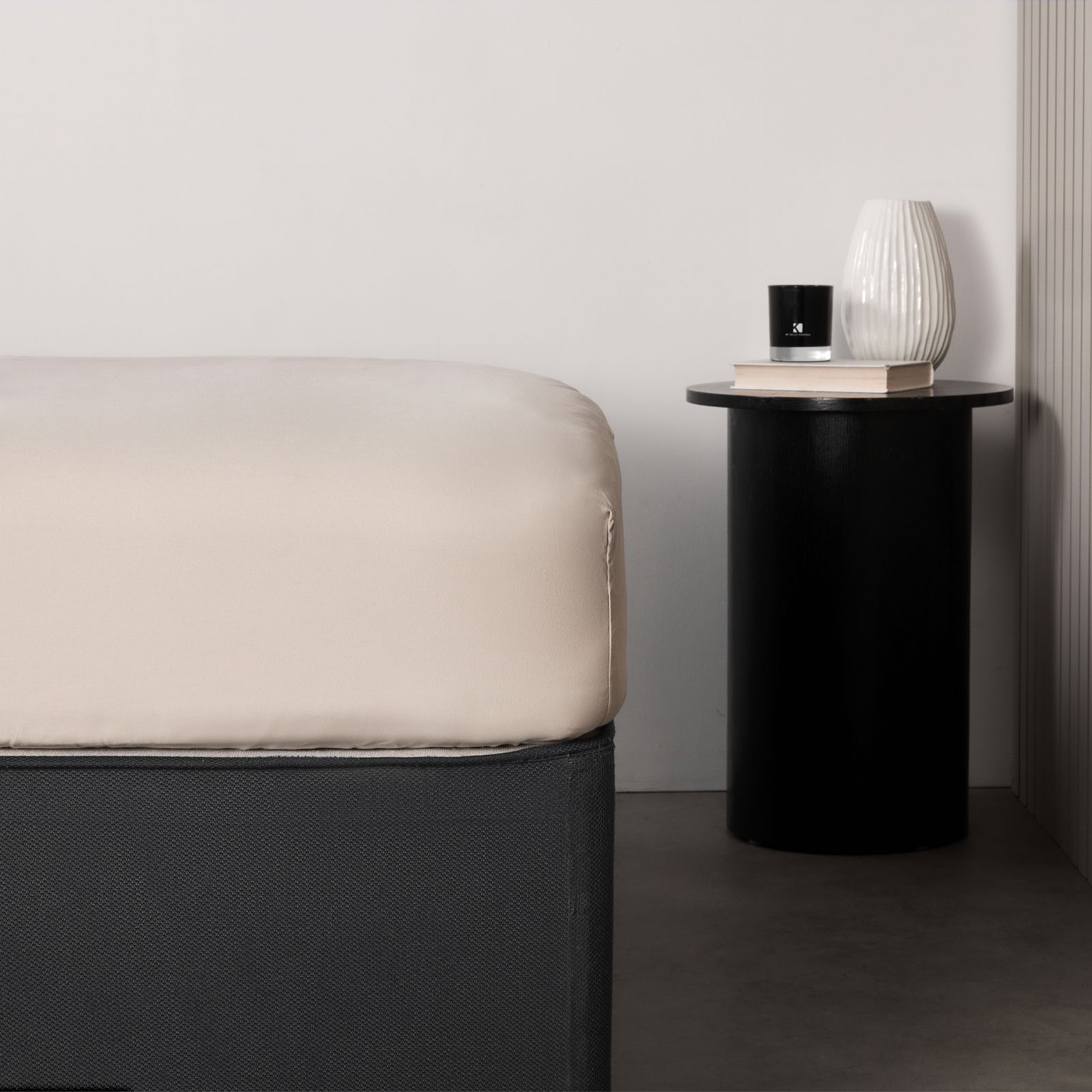 K by Kelly Hoppen 100% Cotton Sateen Fitted Sheet