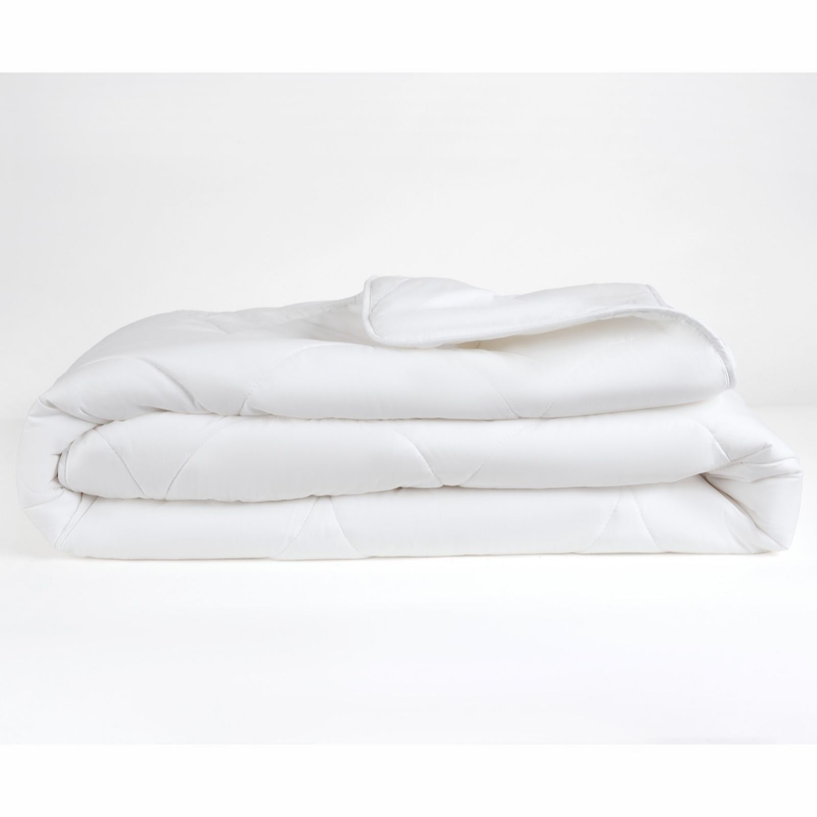 Larke Nature's Blend 4.5 Tog Summer Weight Duvet