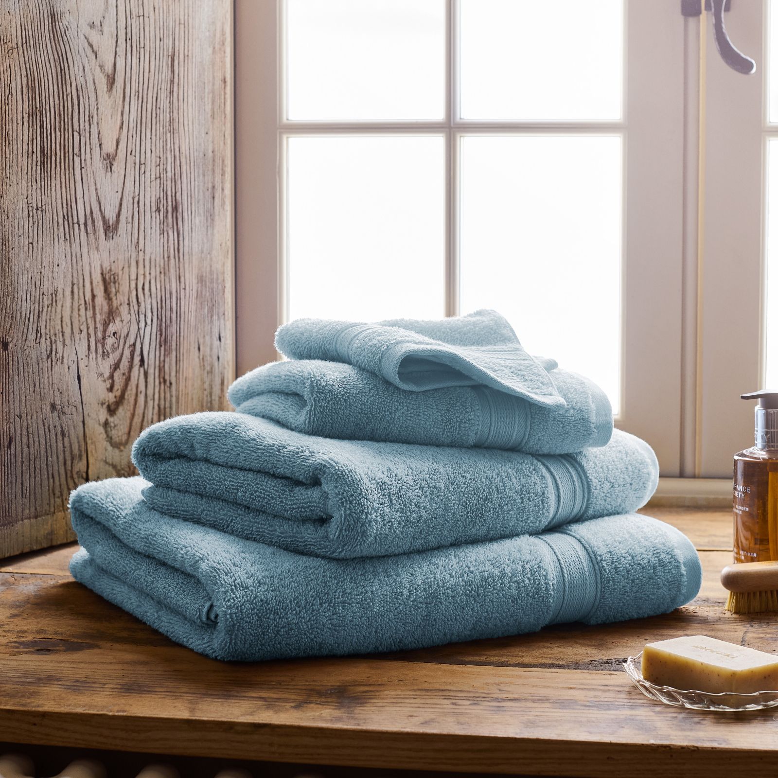 Christy Serene Hand Towel & Bath Sheet 4 Piece Bundle