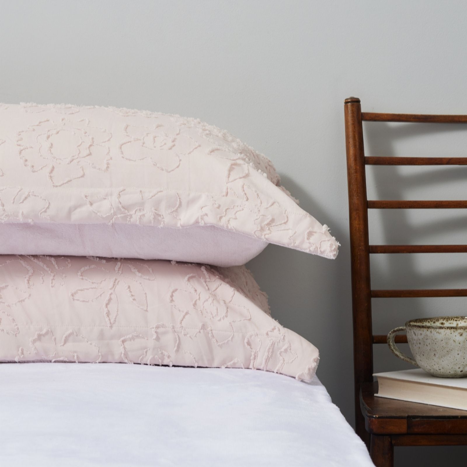 Outlet Cozee Home Tufted Velvetsoft Set of 2 Oxford Pillowcases