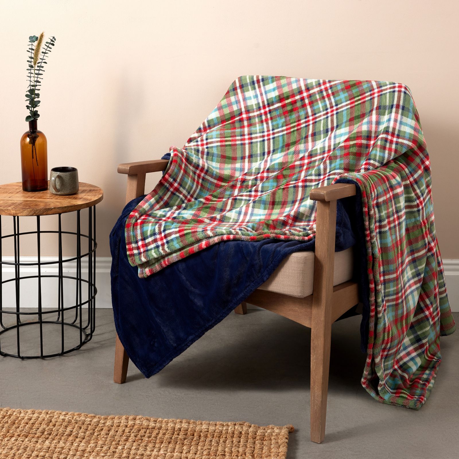 Sara by Sara Davies Velvet Touch 2-Pack of Throws