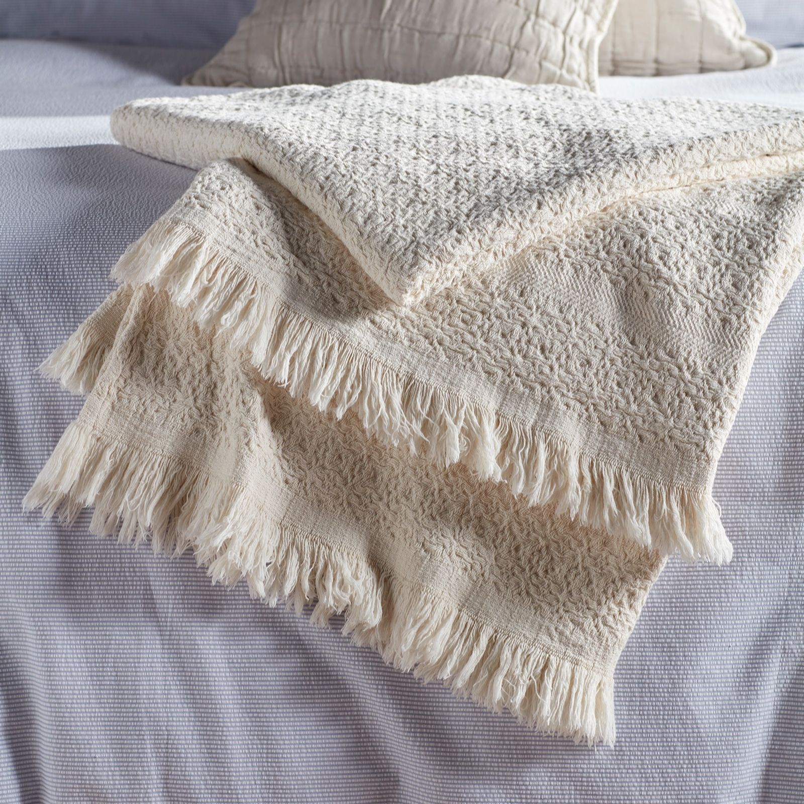 Secret Linen Store Filipa 100% Cotton Throw