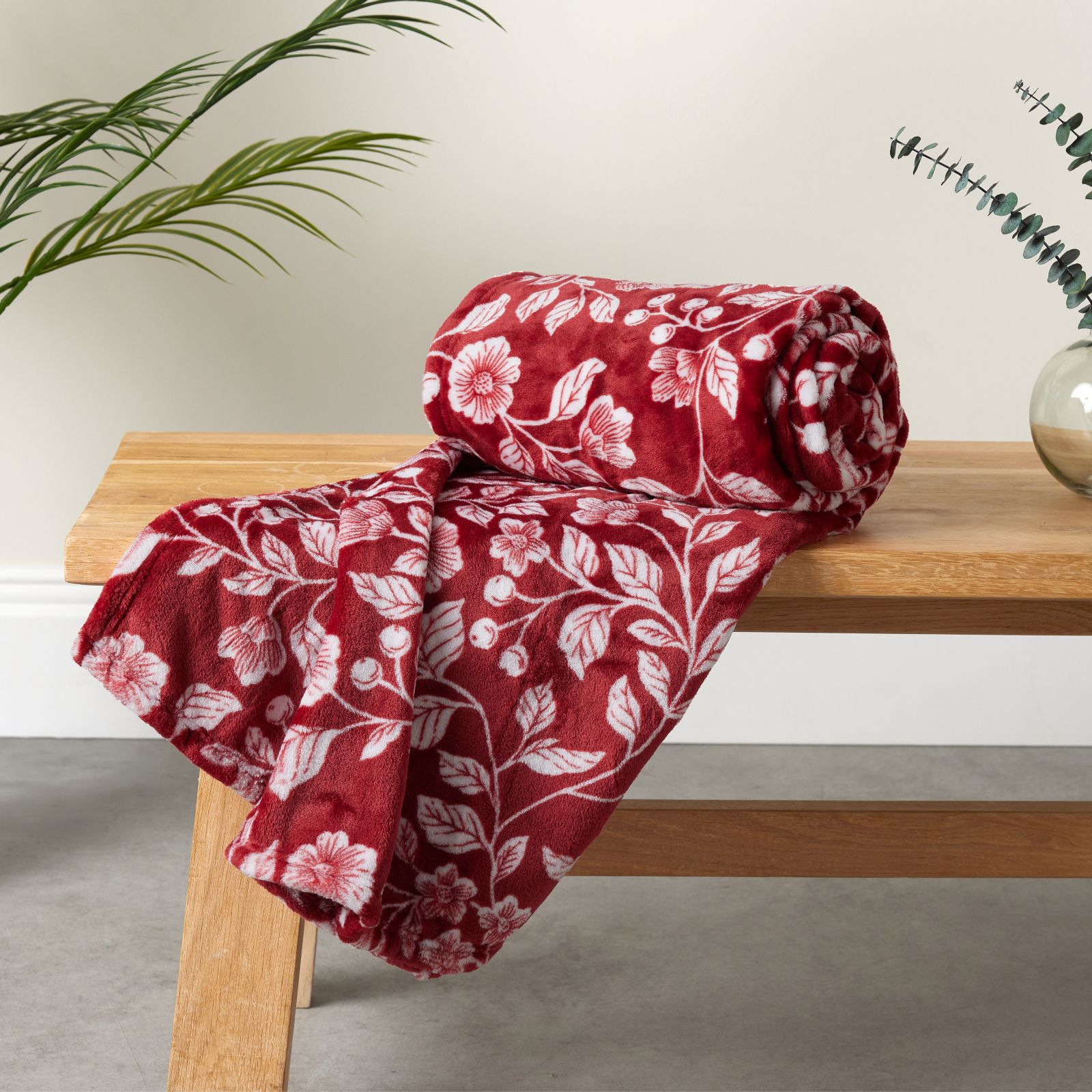 Outlet Cozee Home Everyday Collection Printed Plush Throw