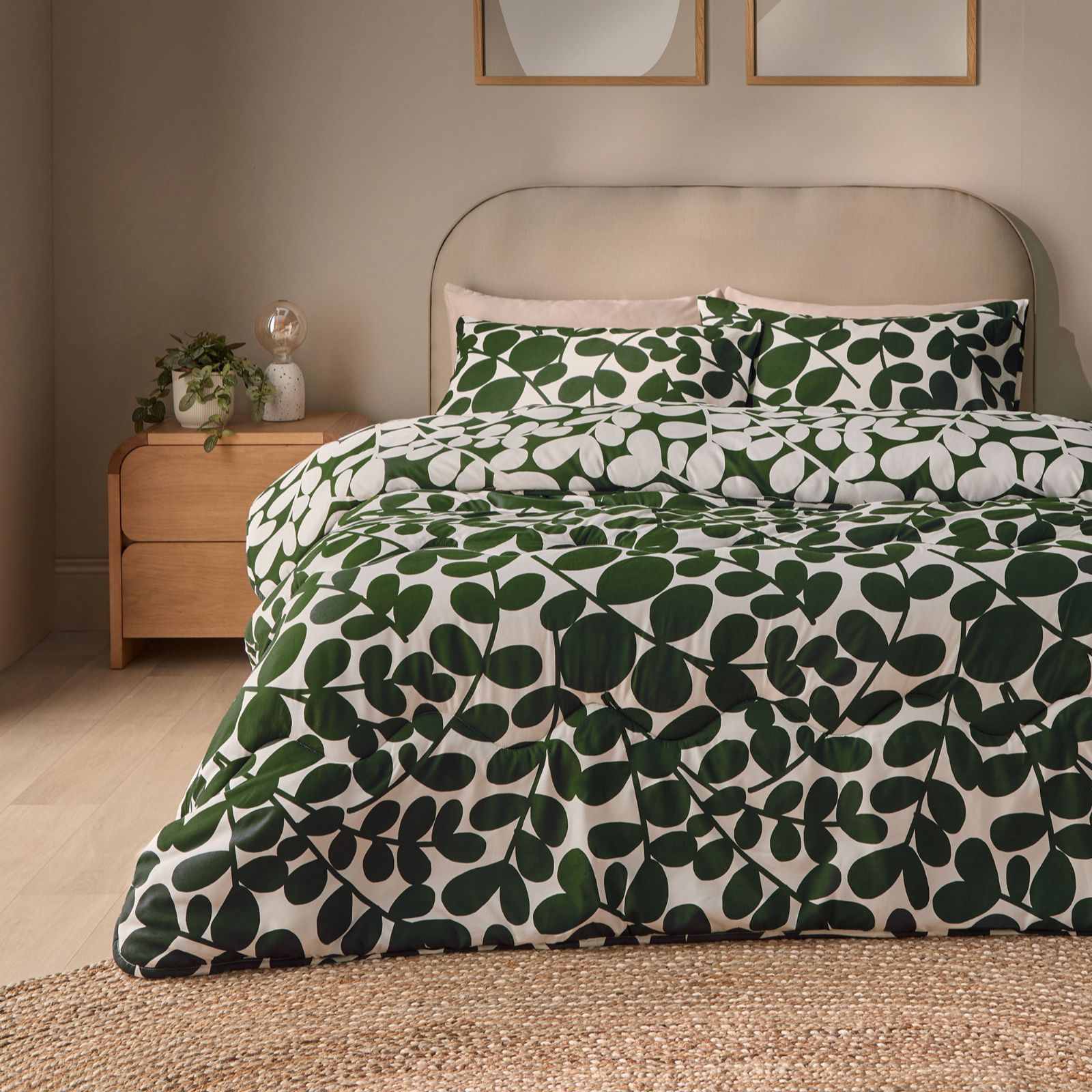 Silentnight Coverless Leaf Print Duvet and Pillowcase set