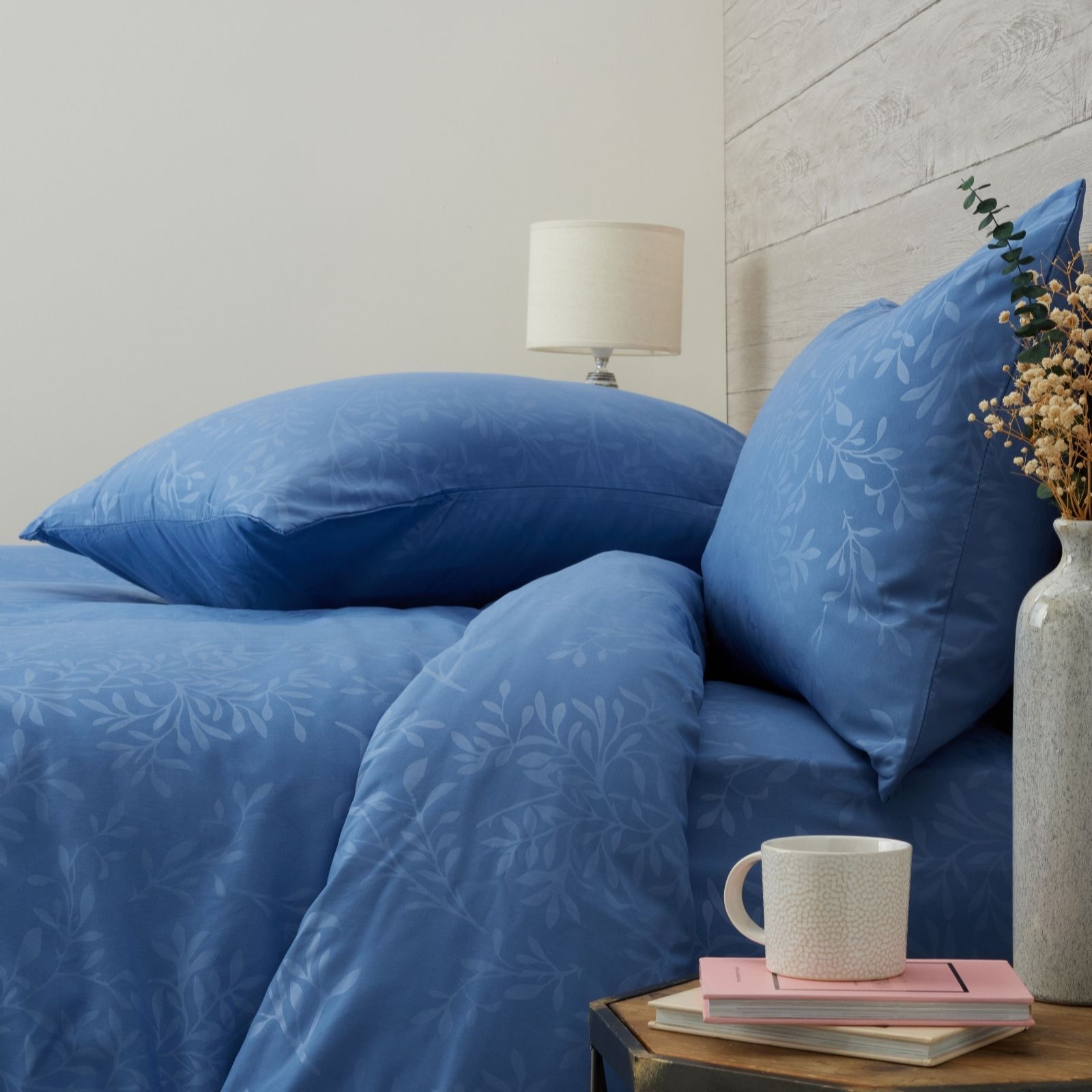 Outlet Supersoft by Cozee Home Leaf Embossed 4 Piece Duvet
