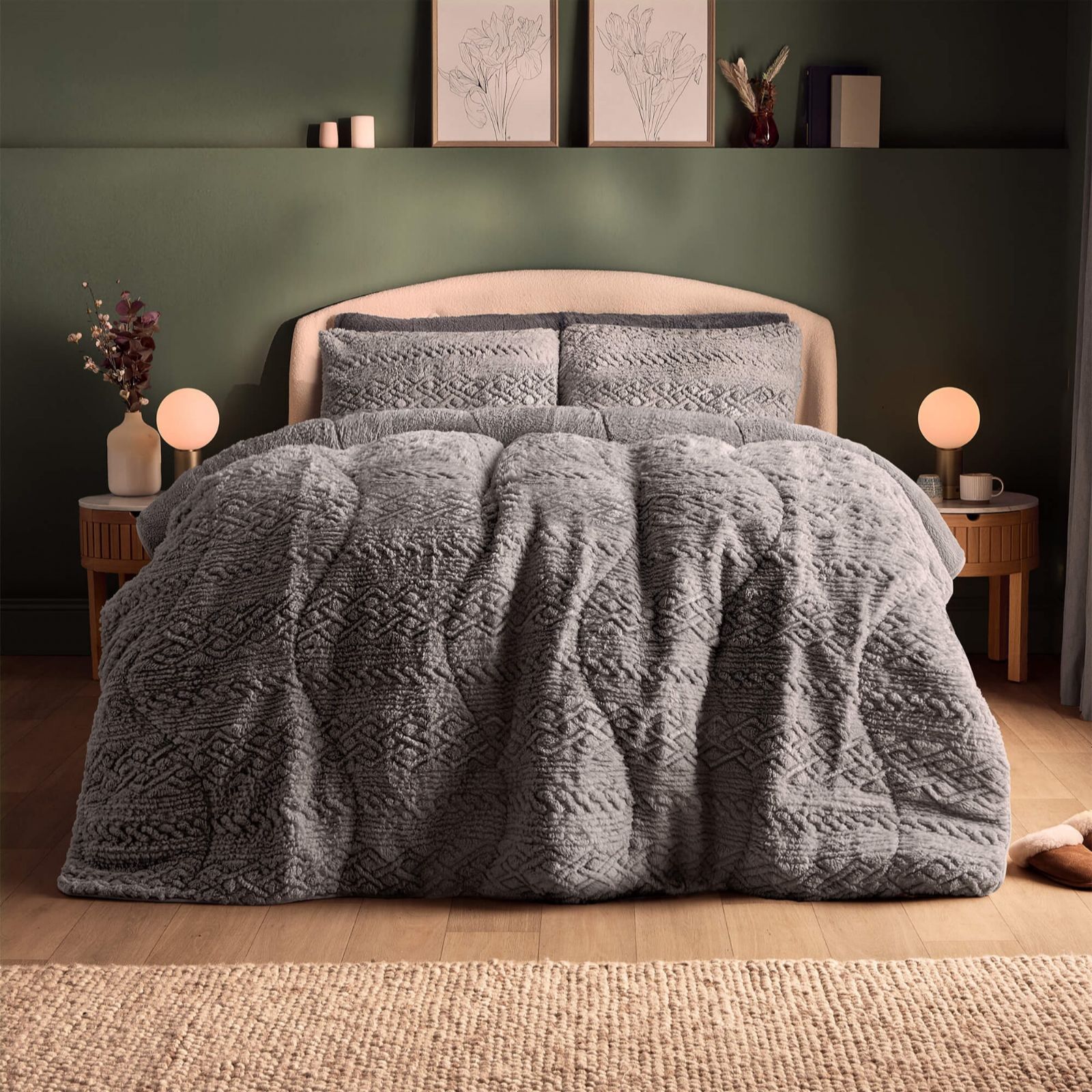 Silentnight Coverless Teddy Fleece Duvet and Pillowcase Set