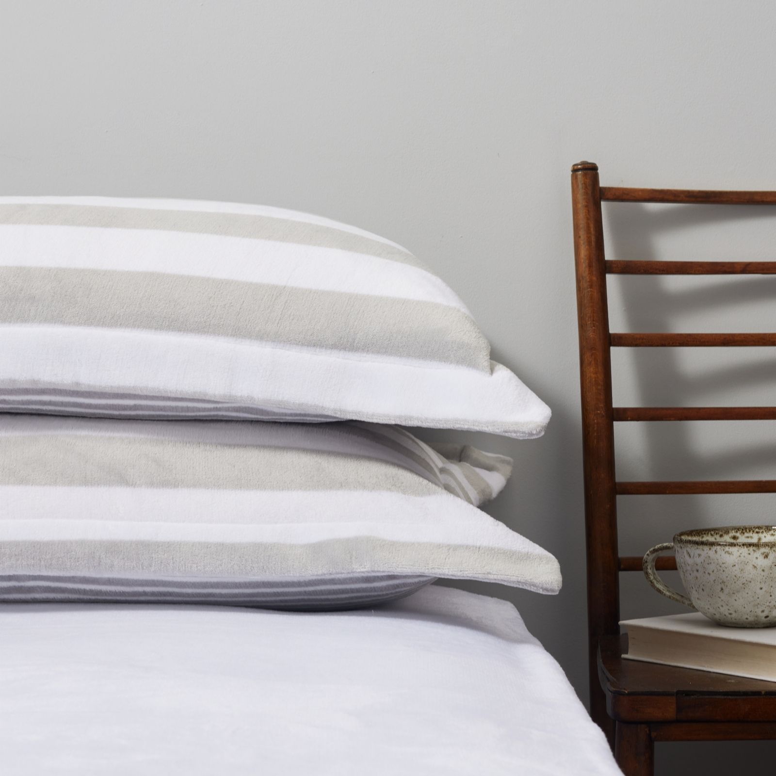 Outlet Cozee Home Printed Velvetsoft Set of 2 Oxford Pillowcases