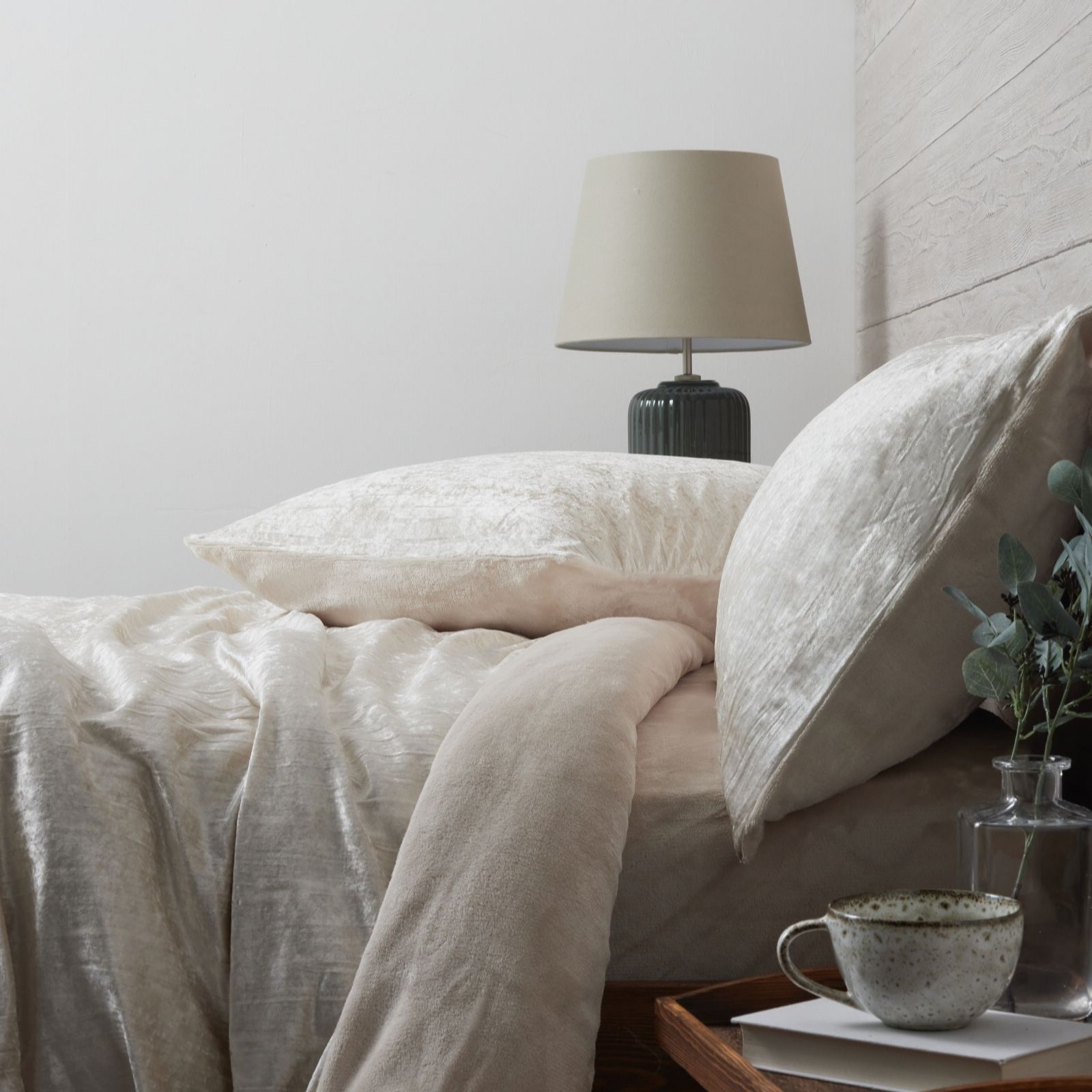 Outlet Cozee Home Crinkle Crushed Velvet 4 Pc Duvet Set