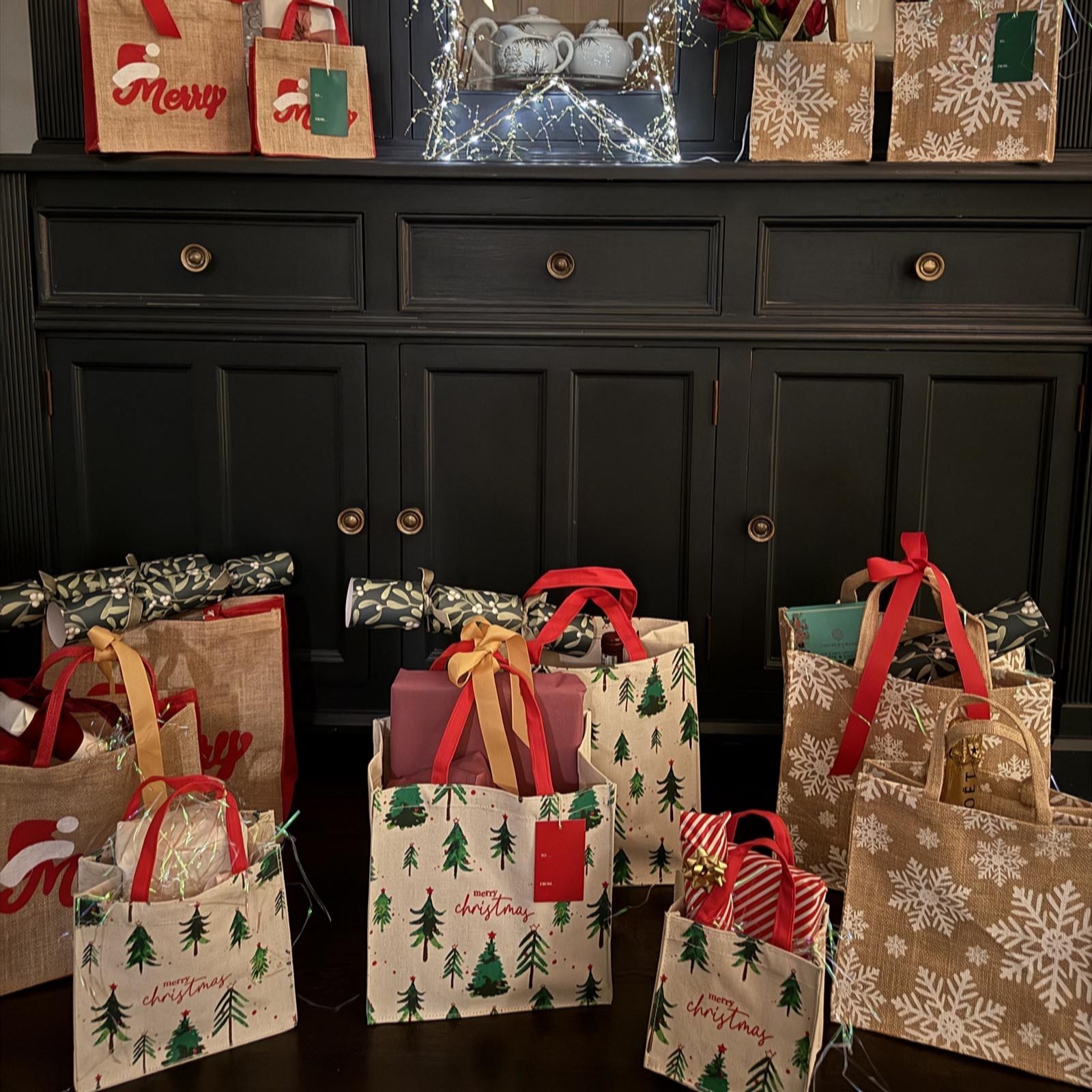 Home Stories 12 Piece Reusable Christmas Gift Bag Set with Tags