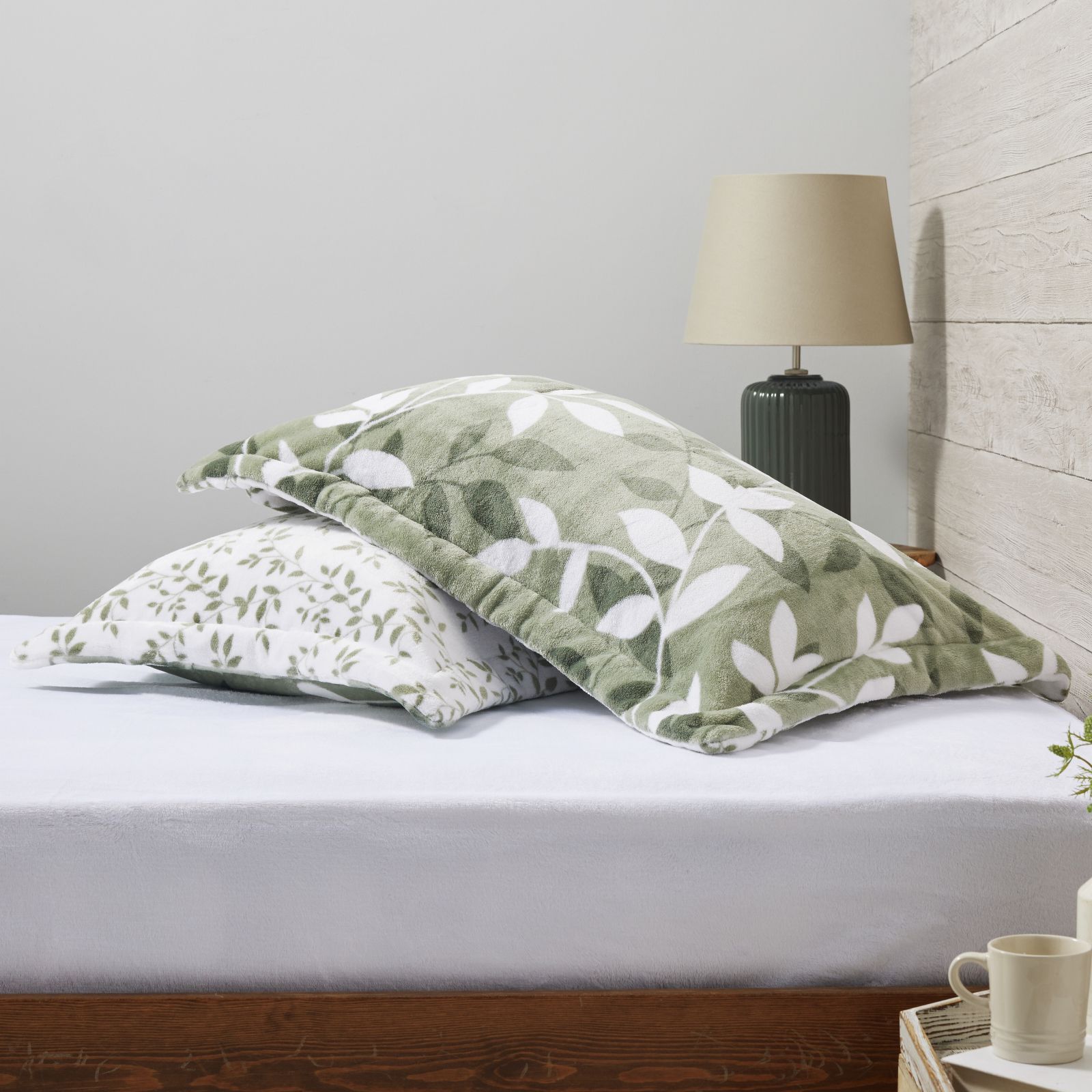 Outlet Cozee Home Printed Velvetsoft Set of 2 Shams