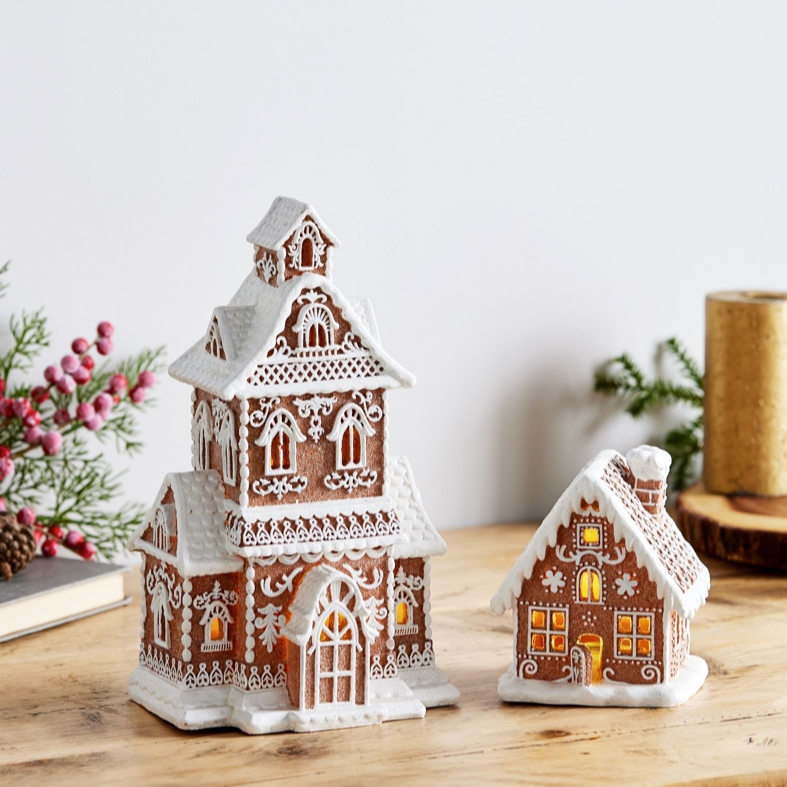 Outlet Home Stories Set Of 2 Pre Lit Gingerbread Houses