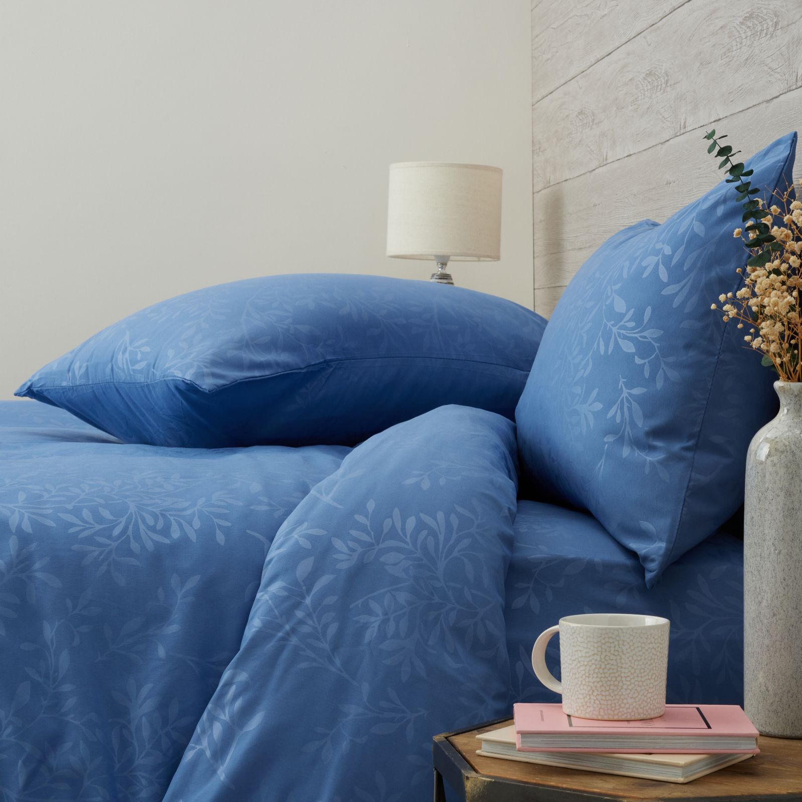 Supersoft by Cozee Home Leaf Embossed 4 Piece Duvet