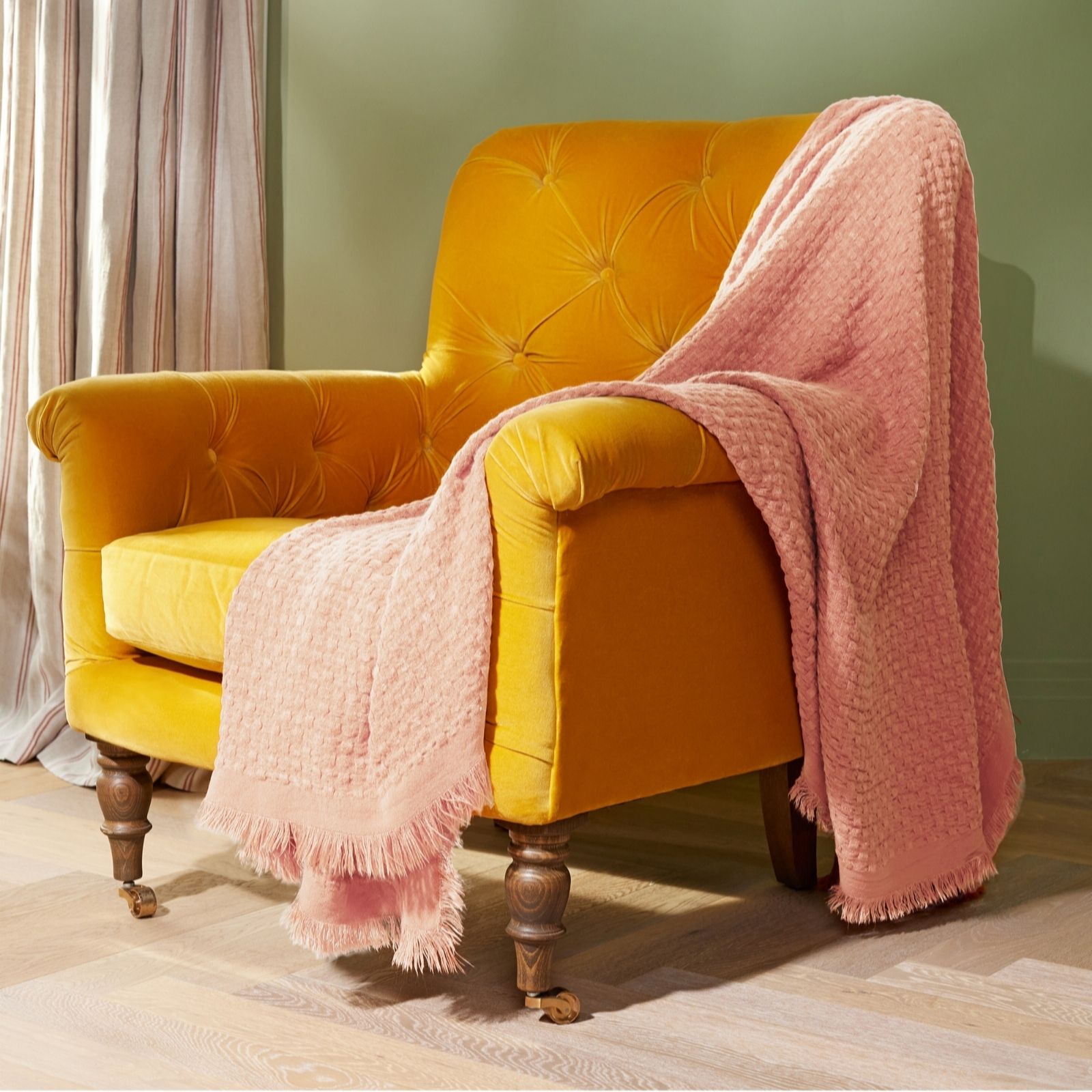 Outlet Cozee Home Lightweight Textured Throw with Fringe Detail
