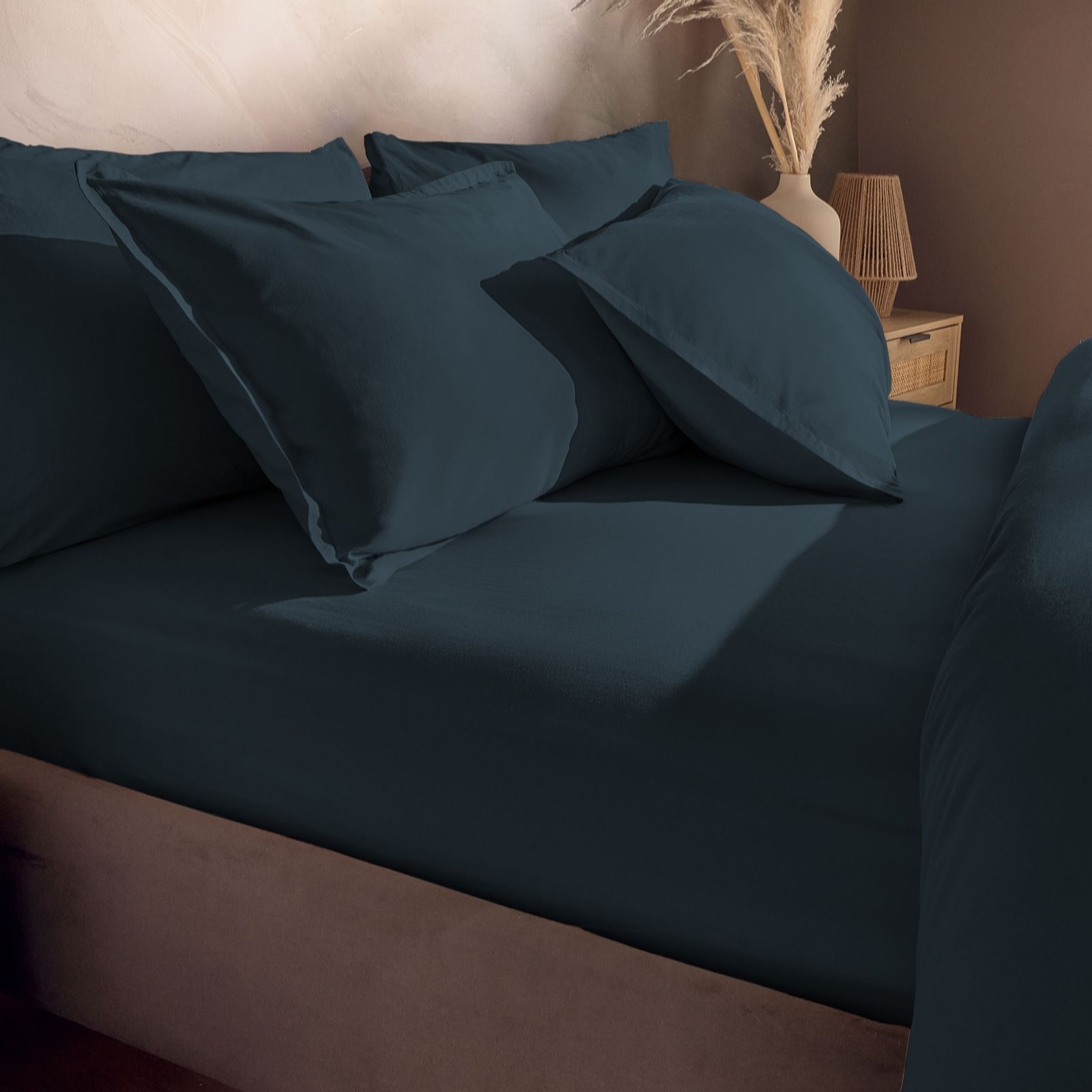 Silentnight Cotton Rich Washed Fitted Sheet