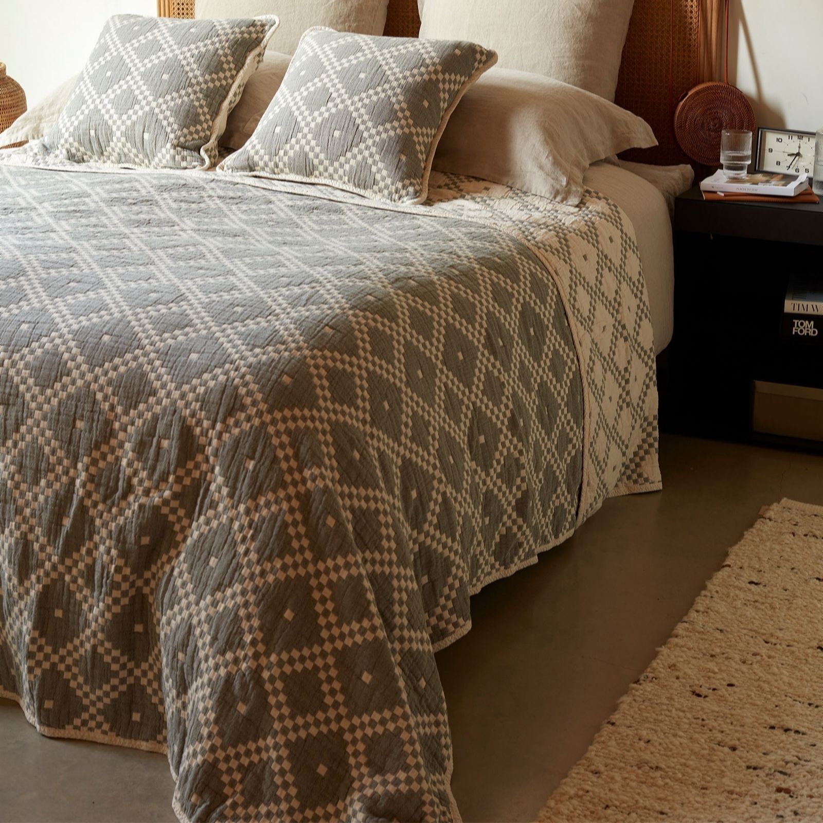 Secret Linen Store Jodie Quilted Throw