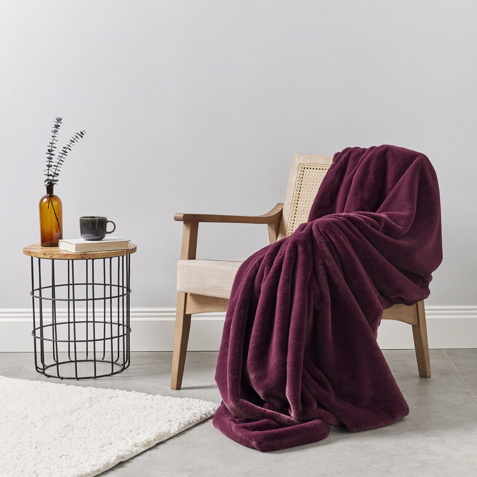Cozee Home Supreme Soft Double Sided Faux Fur Throw