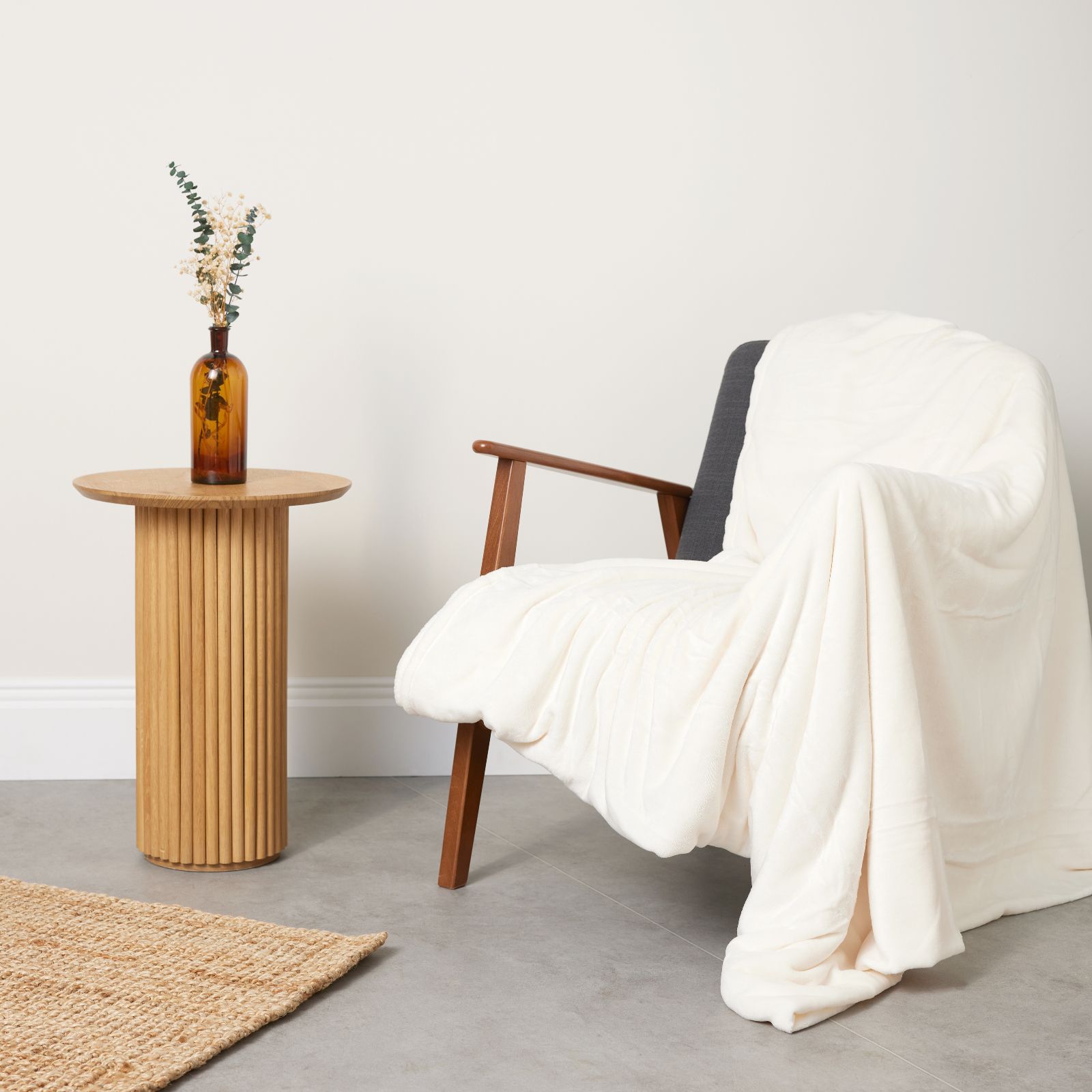 Outlet Cozee Home Family Sized Velvetsoft Throw