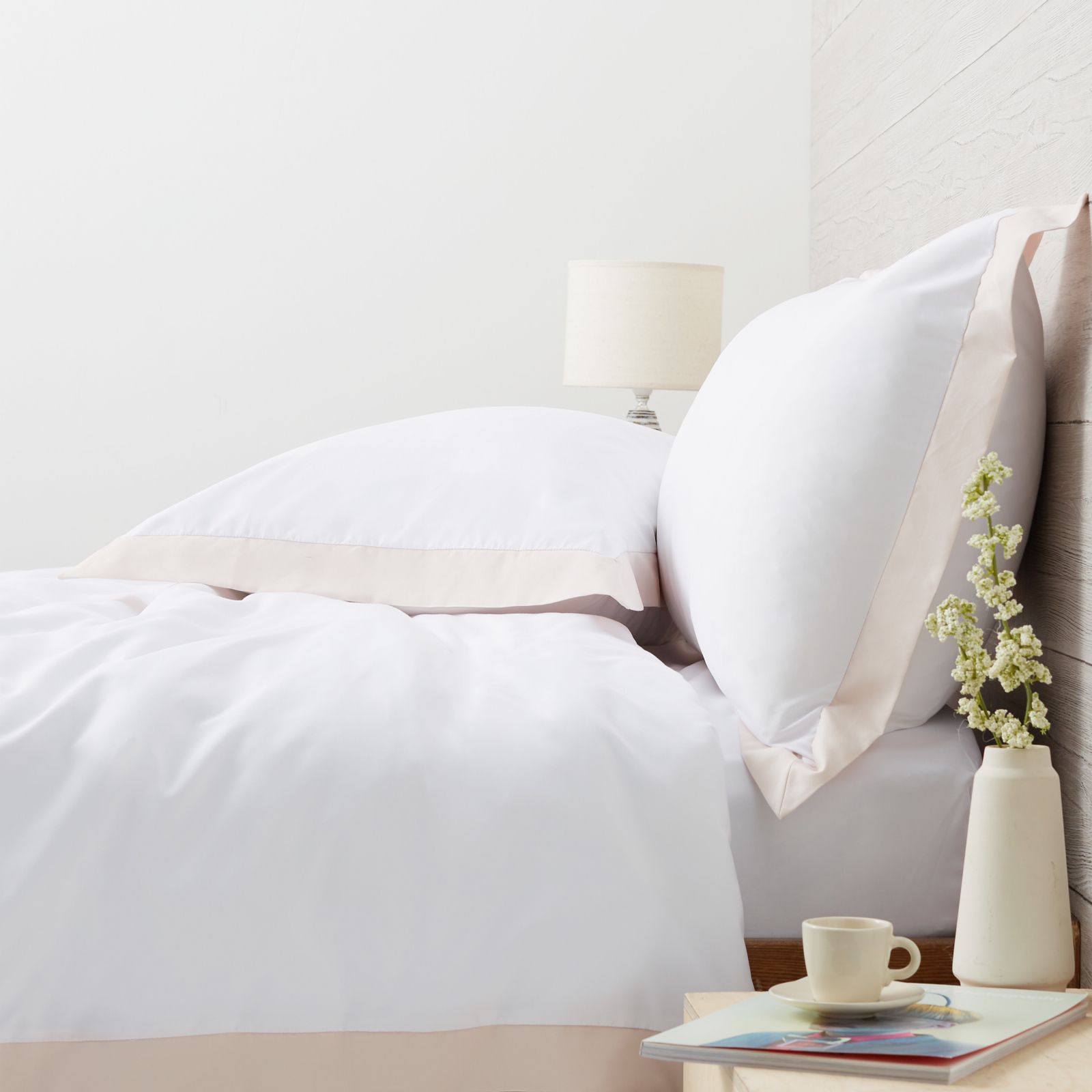 Outlet Supersoft by Cozee Duvet Set with Contrast Trim