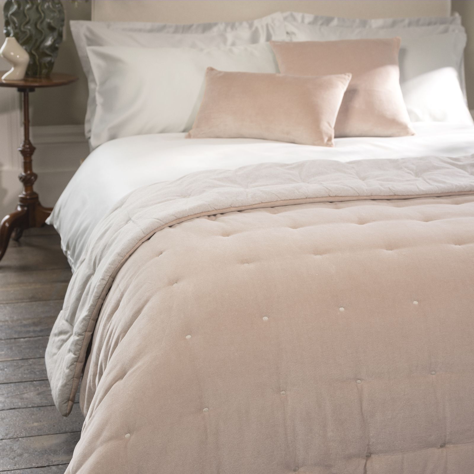 Christy Jaipur Cotton & Velvet Filled Throw