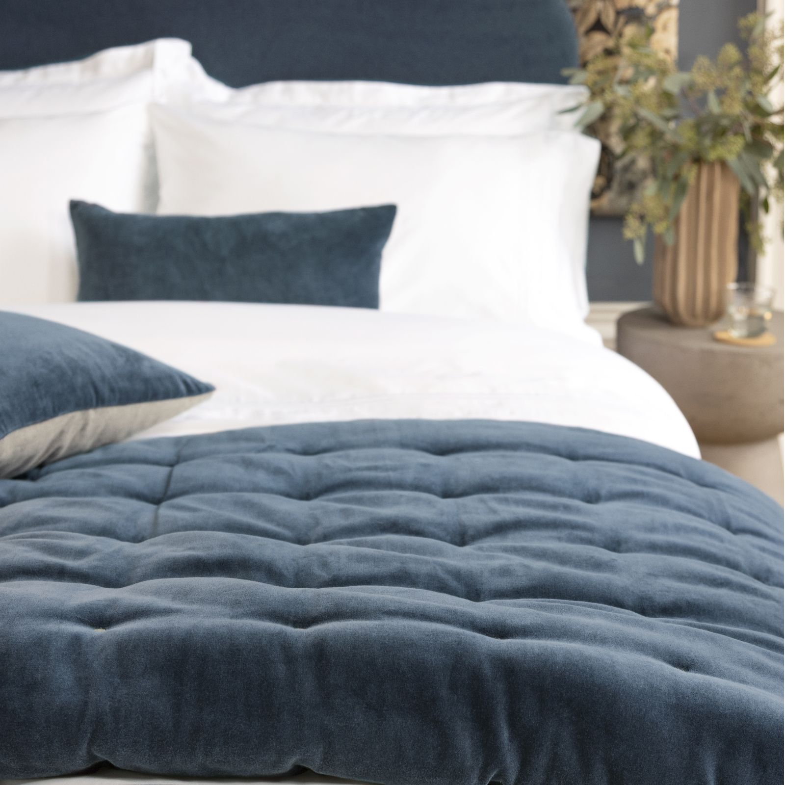 Christy Jaipur Cotton & Velvet Filled Throw