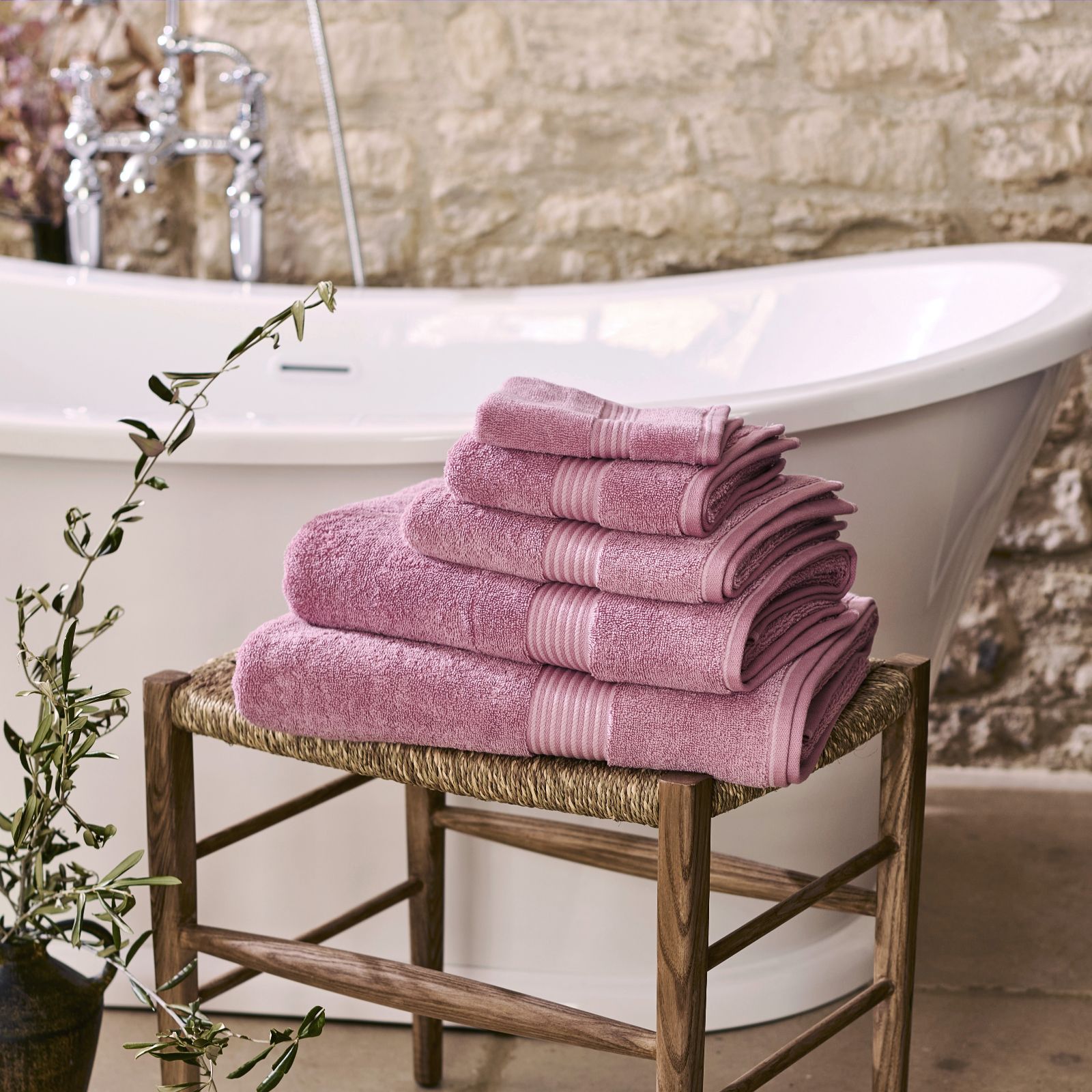 Christy Supreme Hygro 4 Piece Towel Bundle