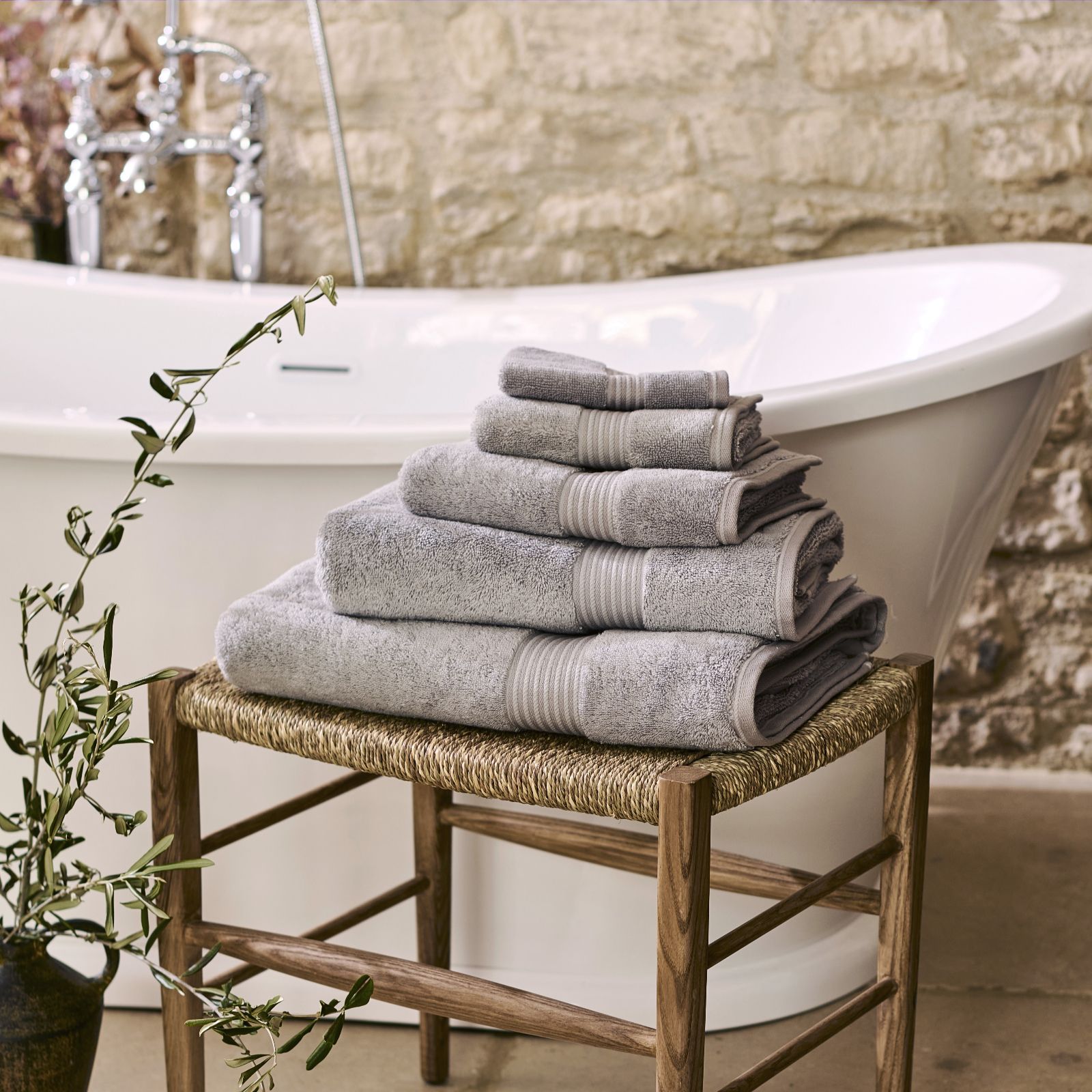 Christy Supreme Hygro 4 Piece Towel Bundle